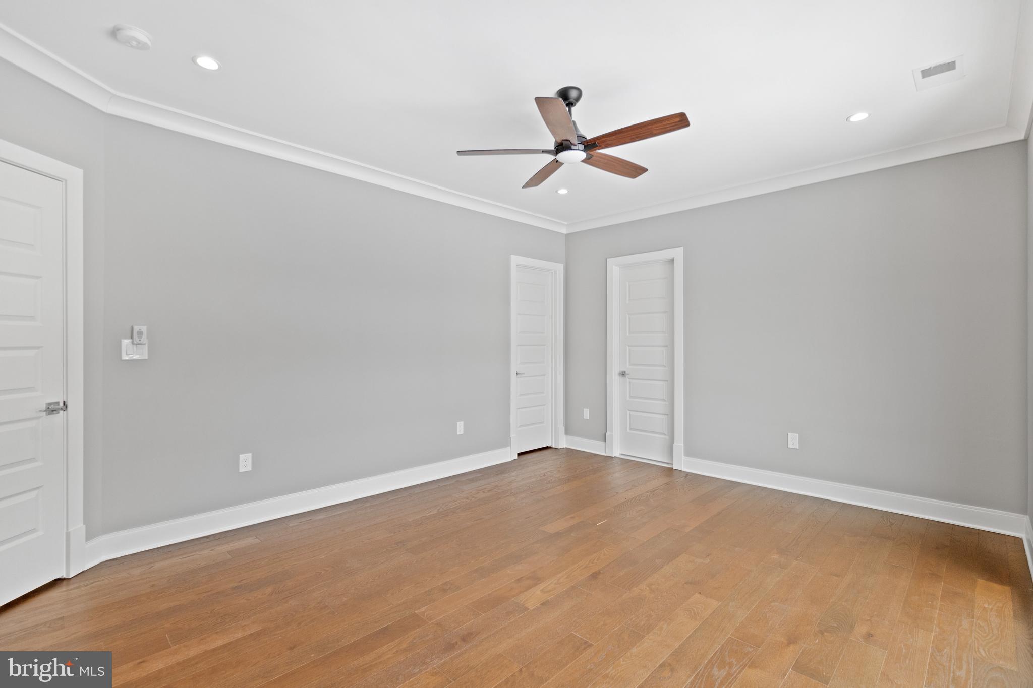 FORESTVILLE - Residential