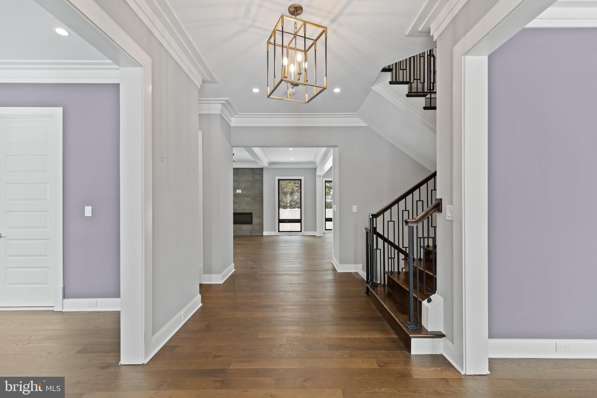 FORESTVILLE - Residential