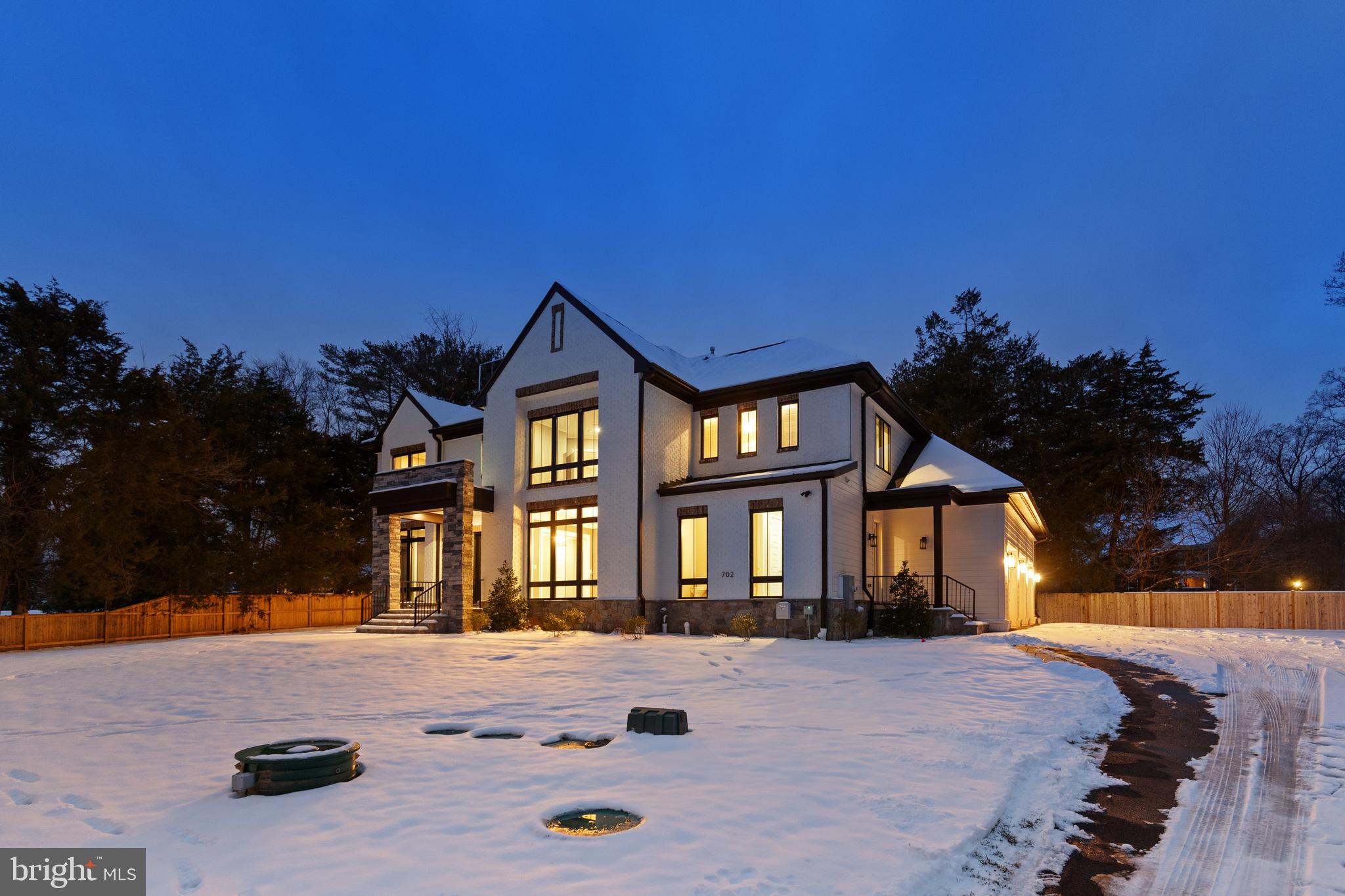 FORESTVILLE - Residential