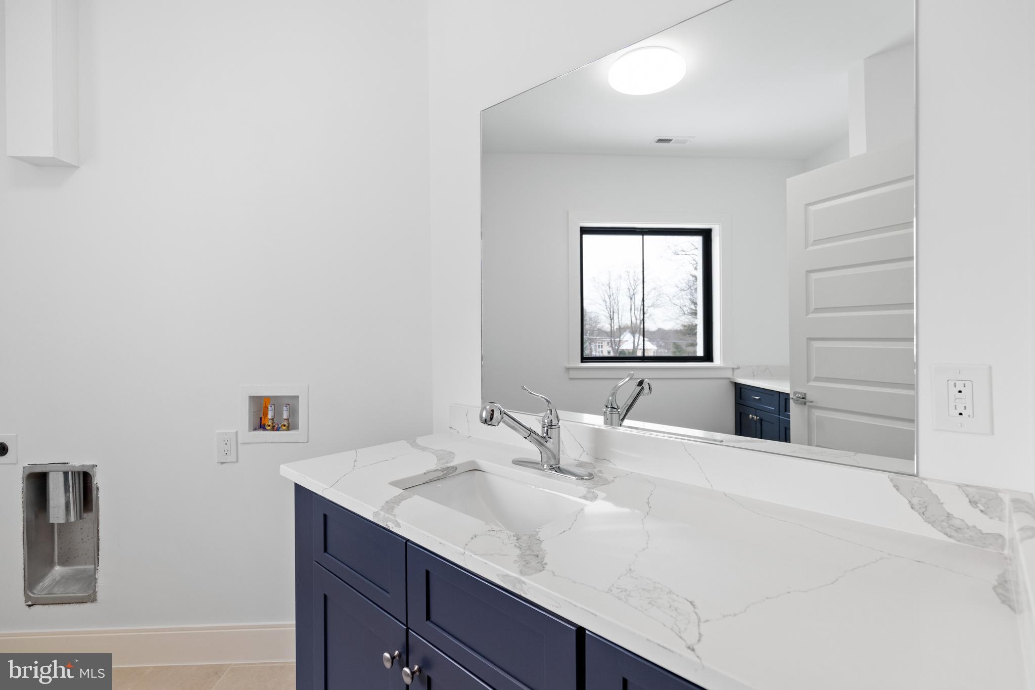 FORESTVILLE - Residential