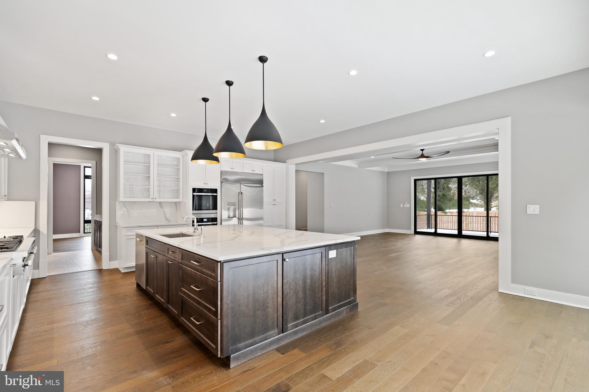 FORESTVILLE - Residential