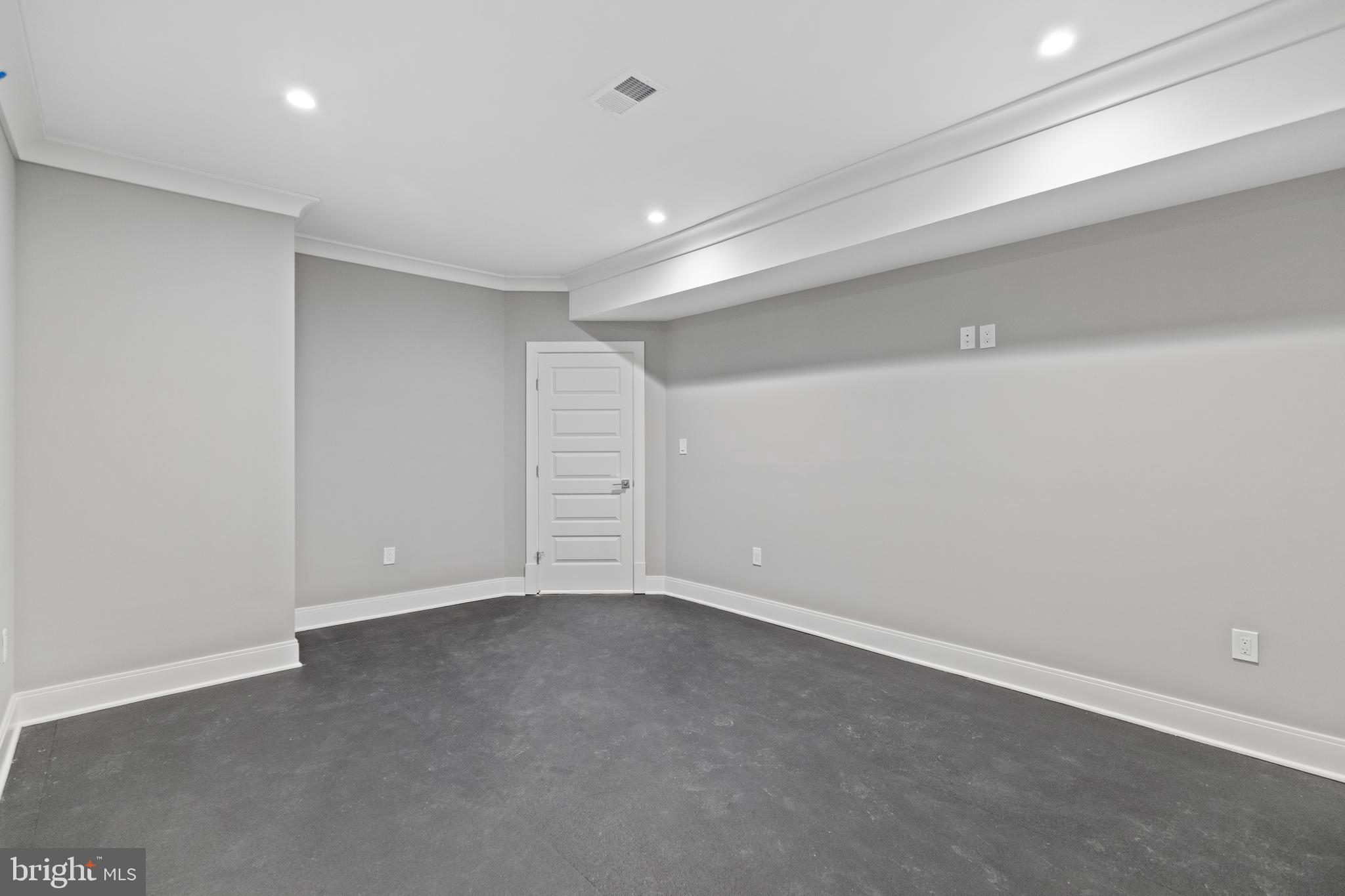 FORESTVILLE - Residential