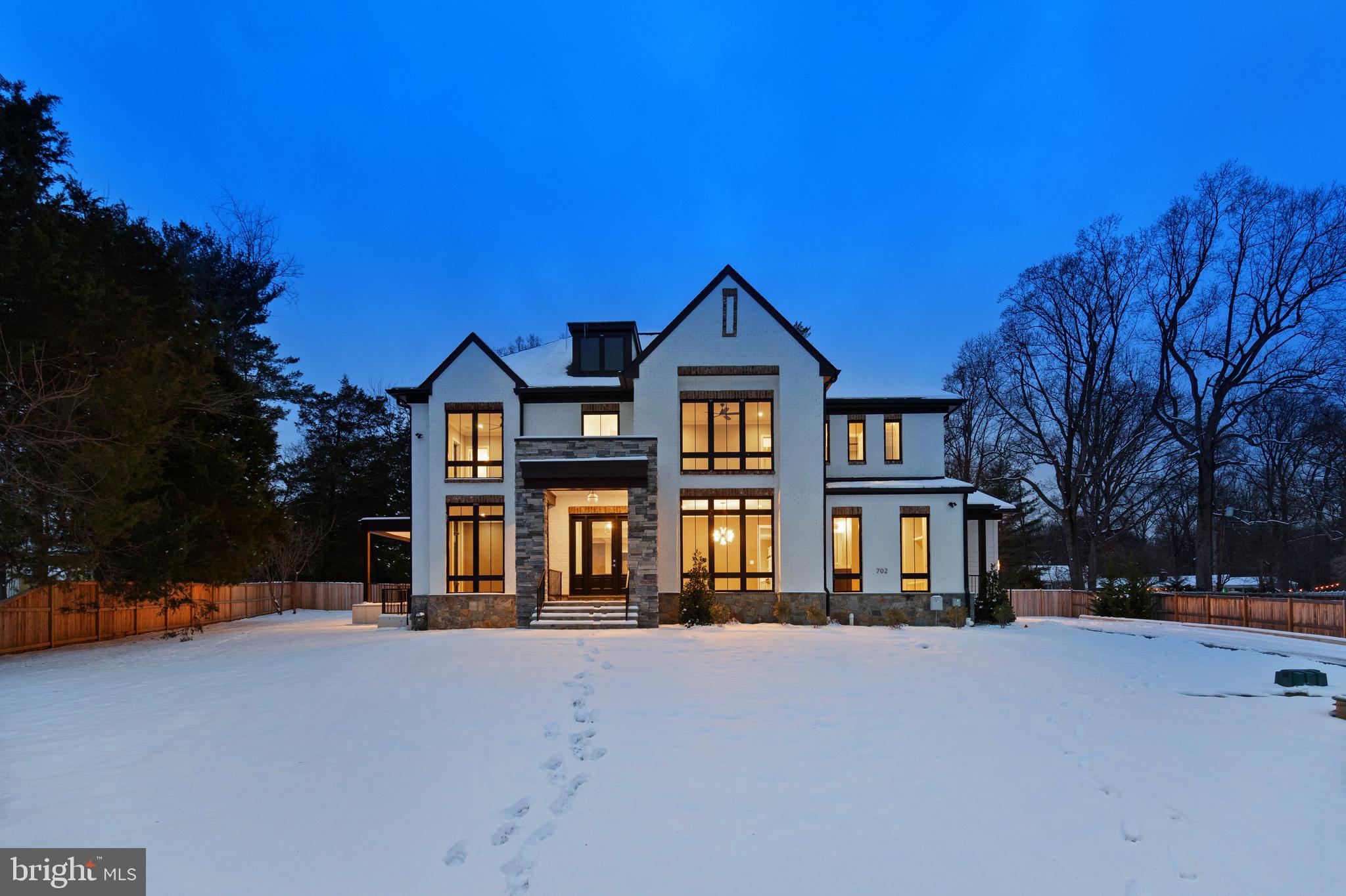 FORESTVILLE - Residential