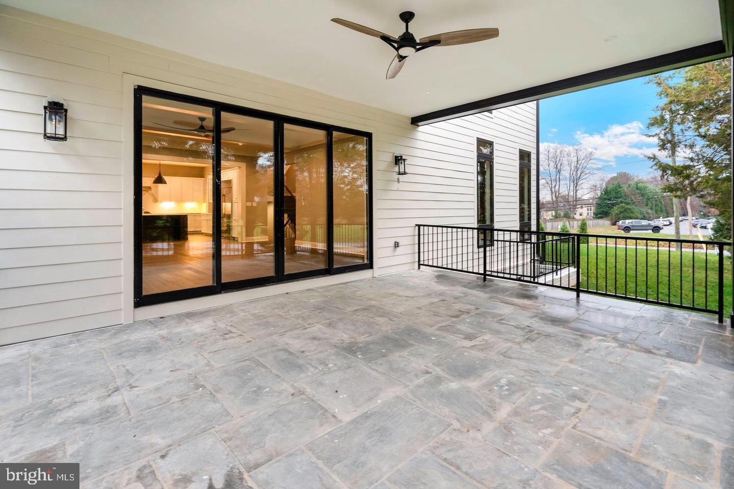 FORESTVILLE - Residential