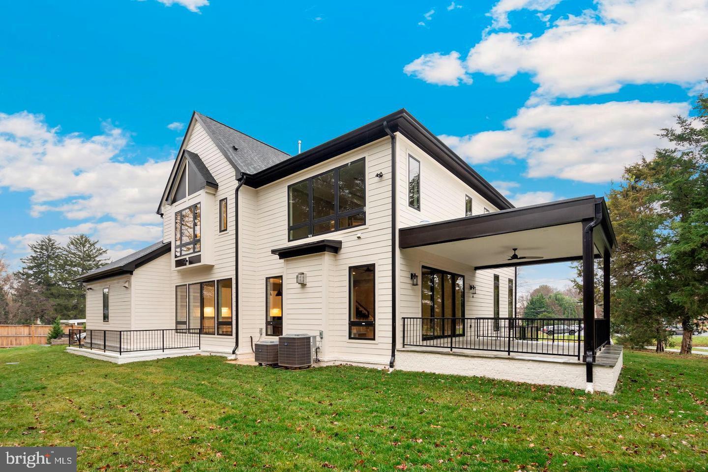 FORESTVILLE - Residential