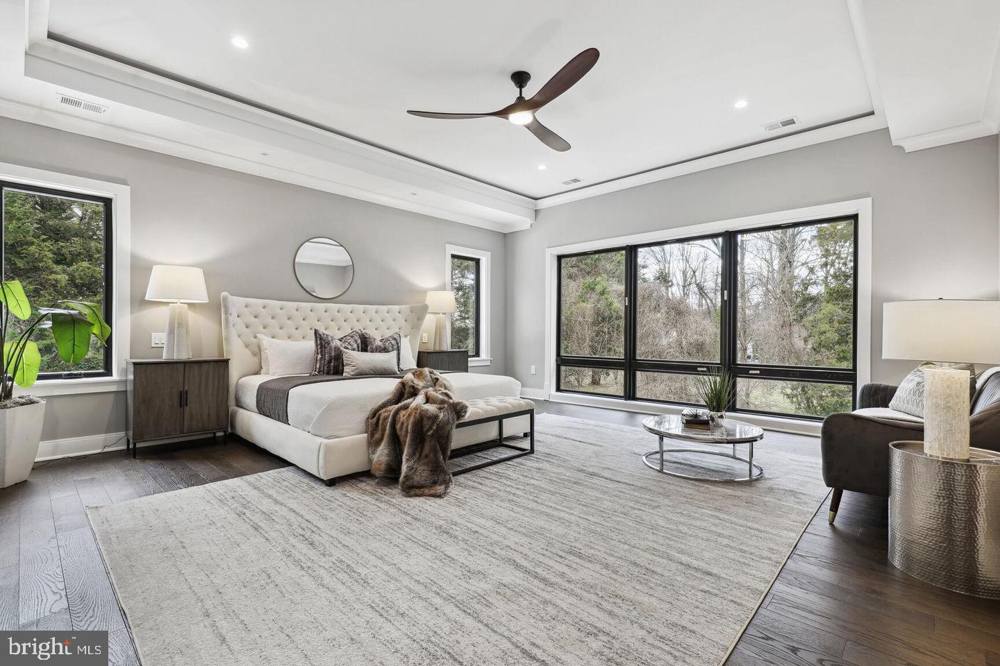 FORESTVILLE - Residential