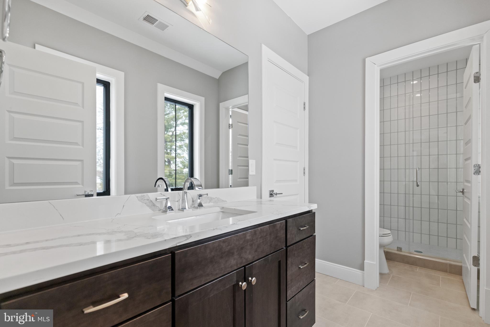 FORESTVILLE - Residential