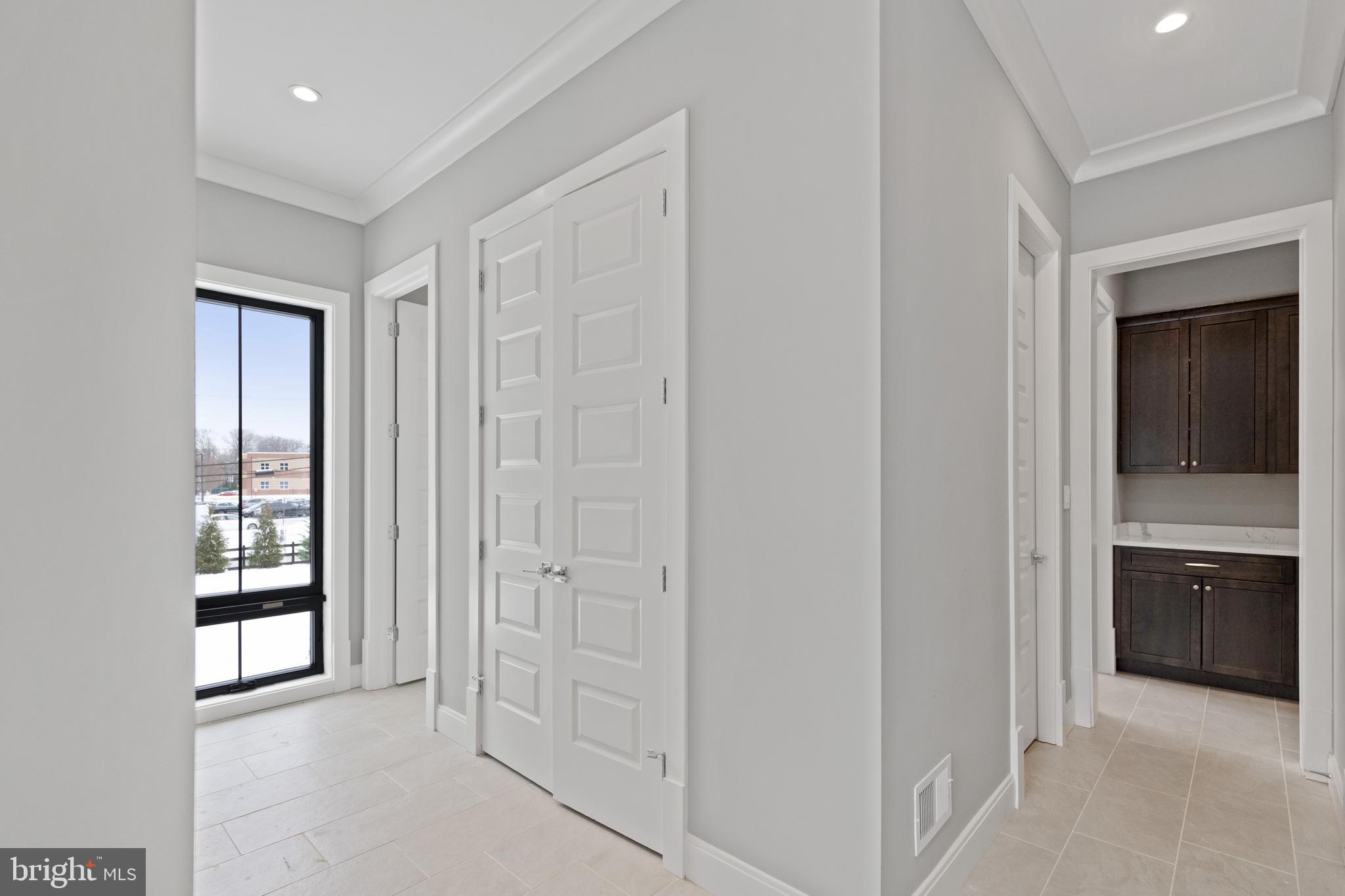 FORESTVILLE - Residential