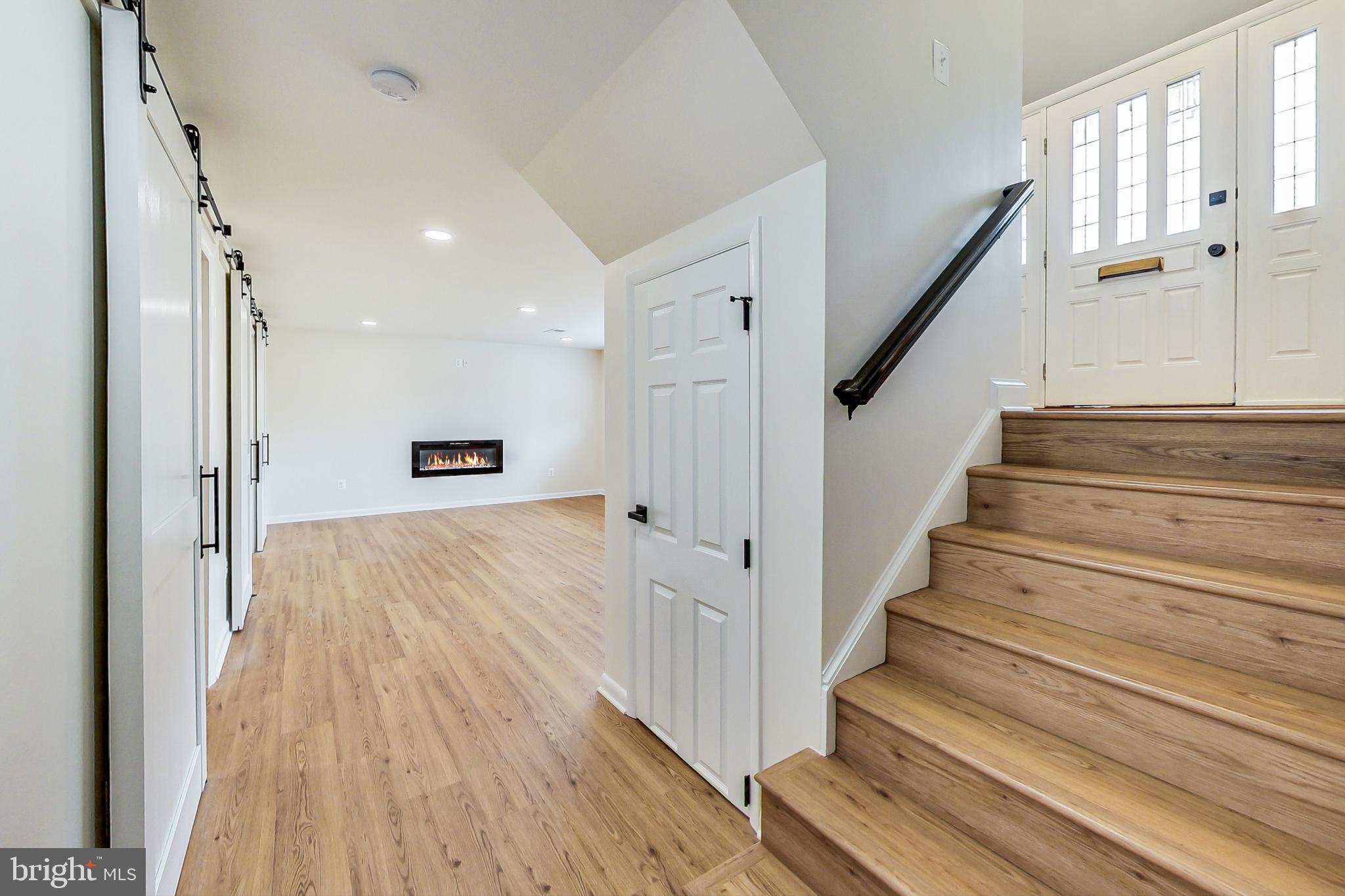 CHESTERBROOK WOODS - Residential