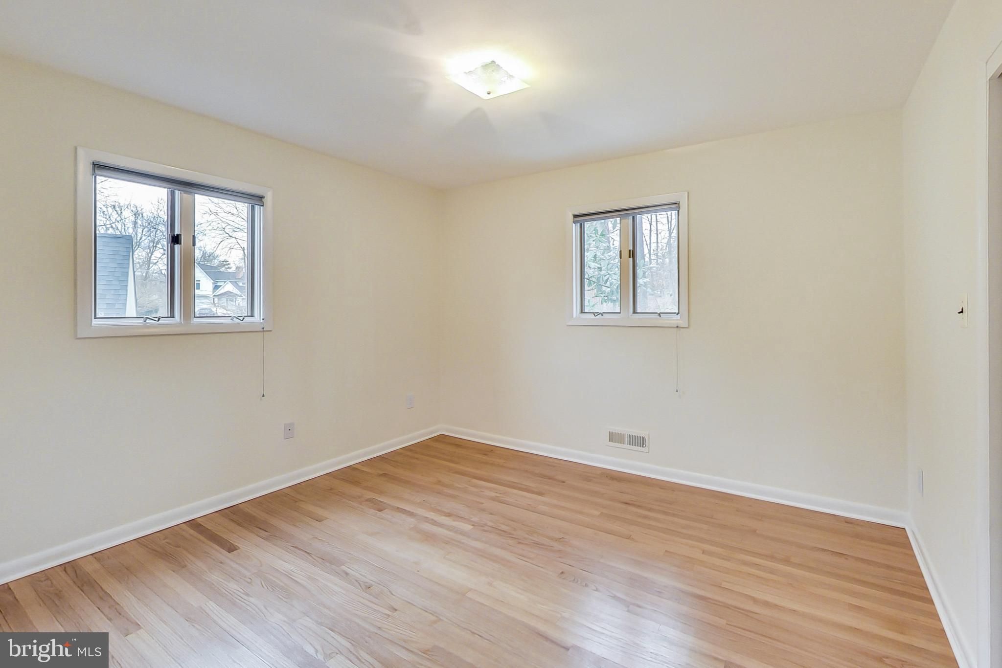 CHESTERBROOK WOODS - Residential