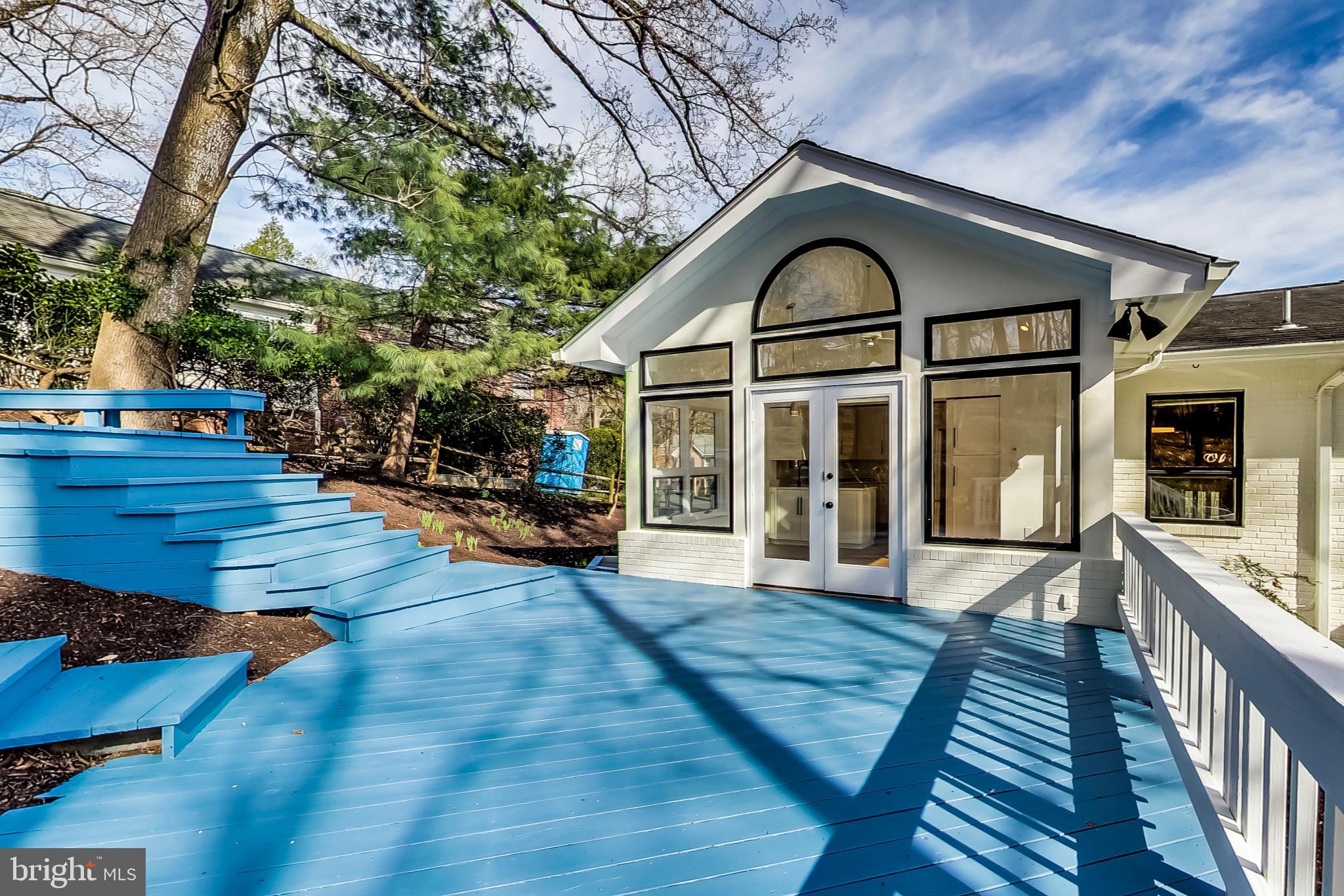 CHESTERBROOK WOODS - Residential