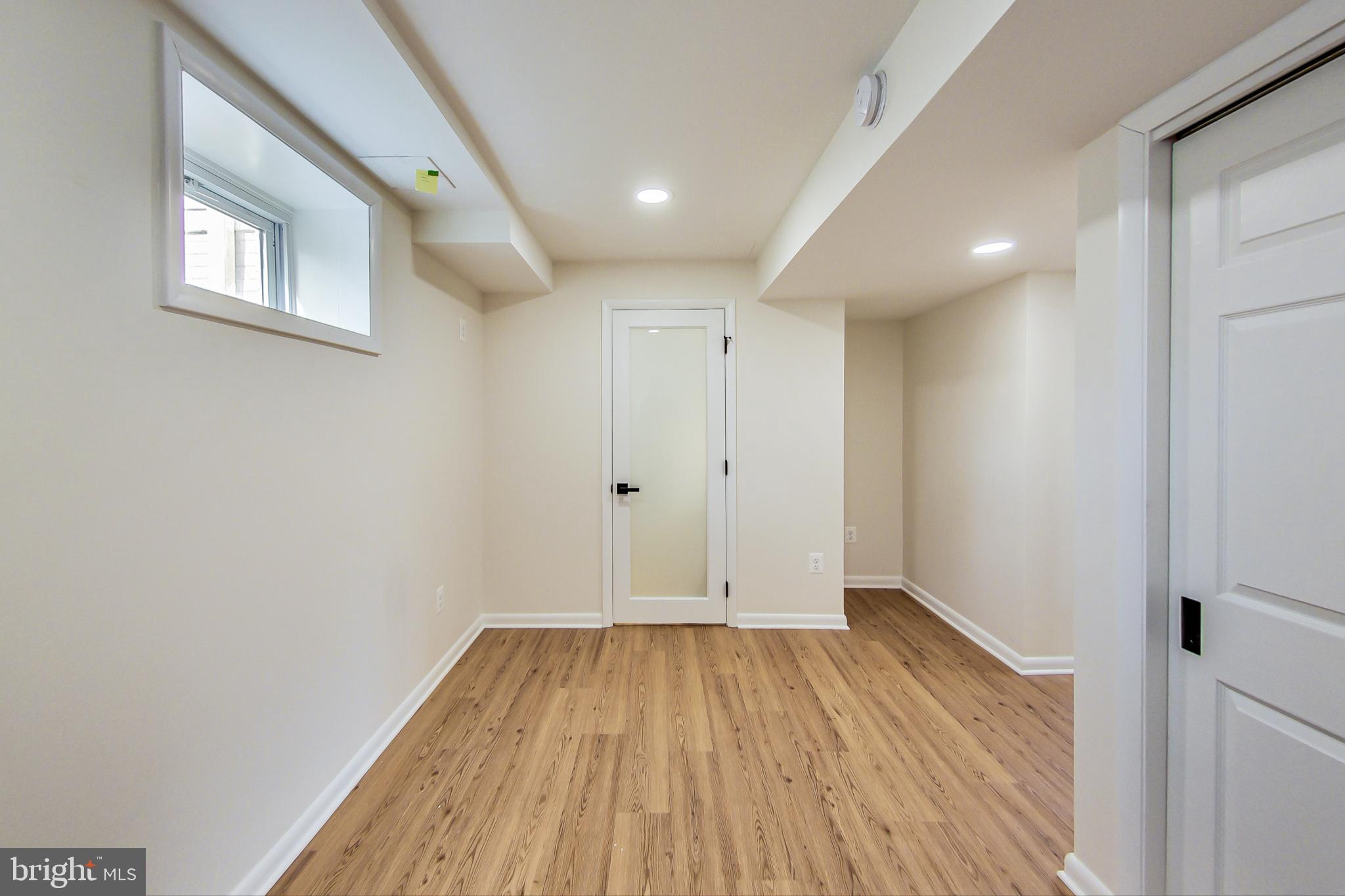 CHESTERBROOK WOODS - Residential