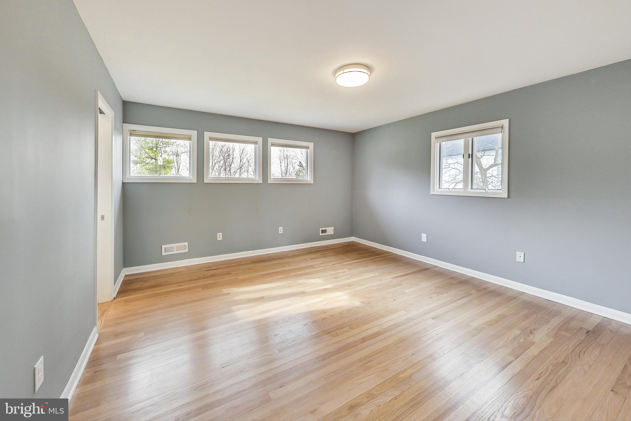 CHESTERBROOK WOODS - Residential