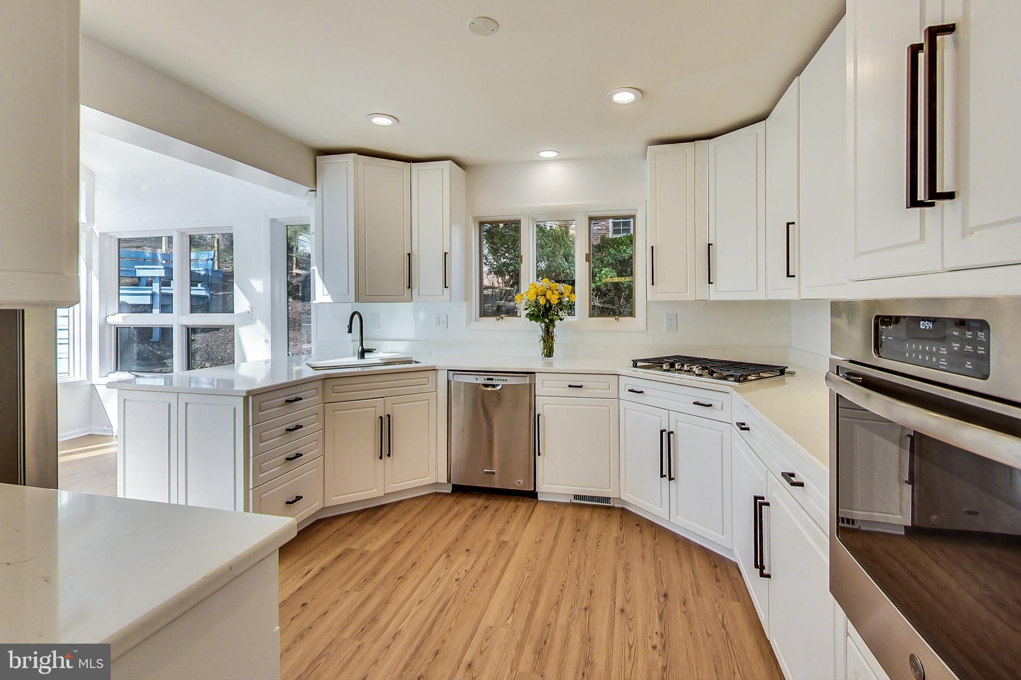 CHESTERBROOK WOODS - Residential