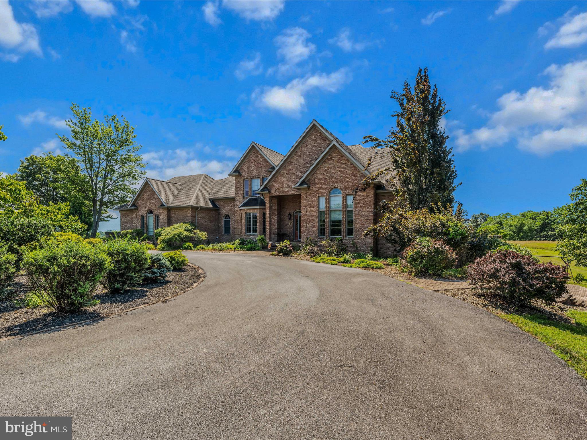 OAKWOOD ESTATES - Residential