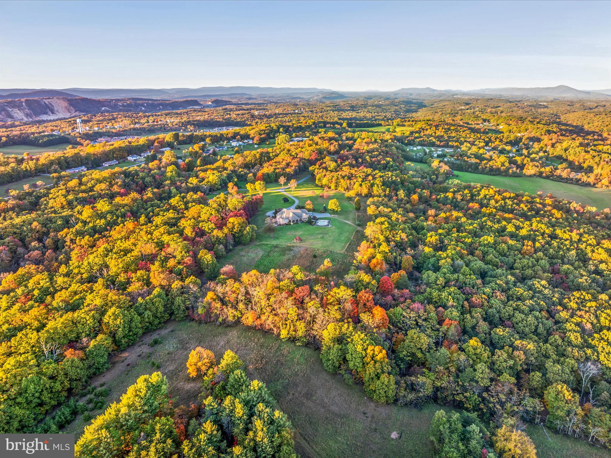 OAKWOOD ESTATES - Residential