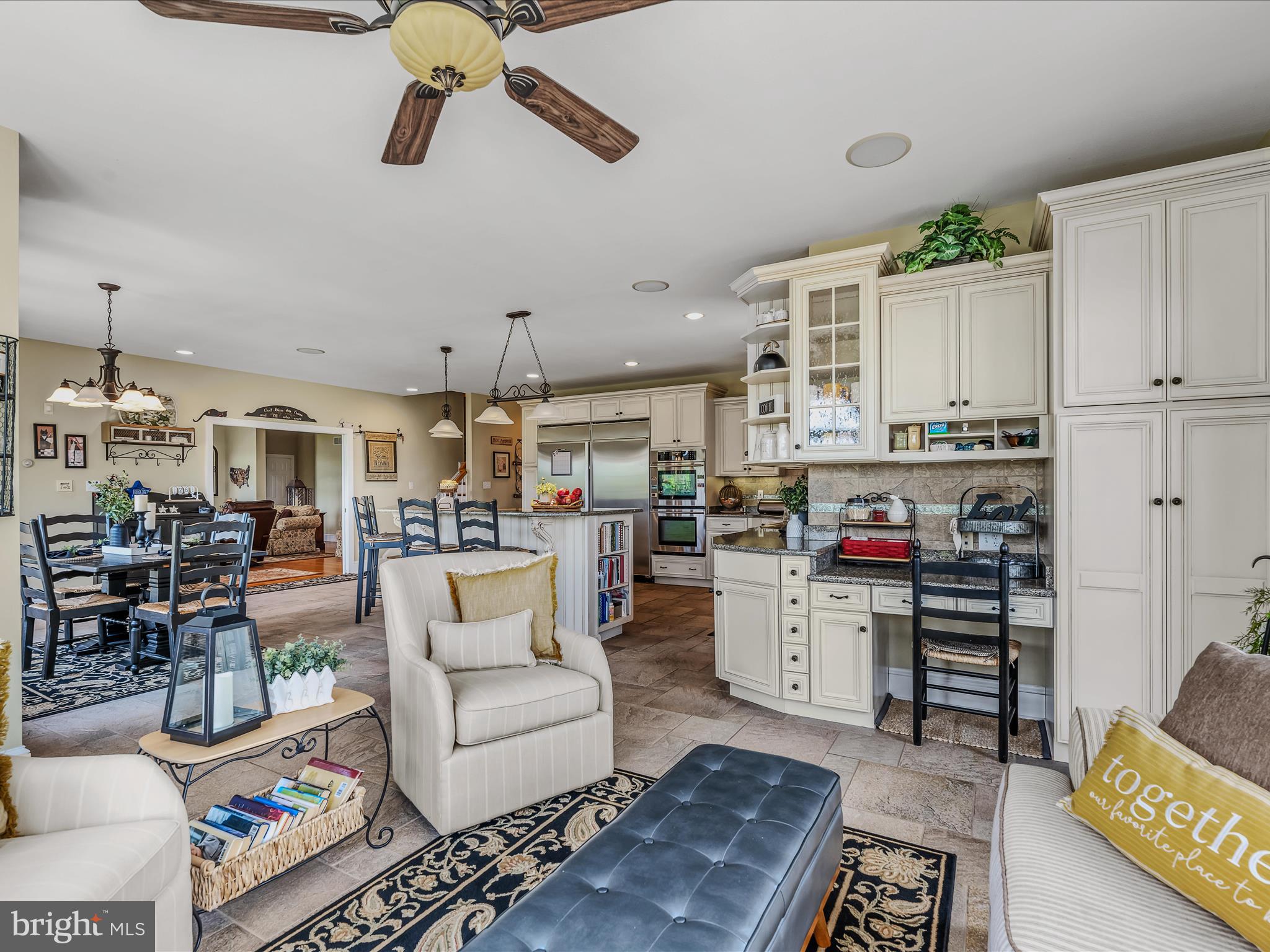 OAKWOOD ESTATES - Residential