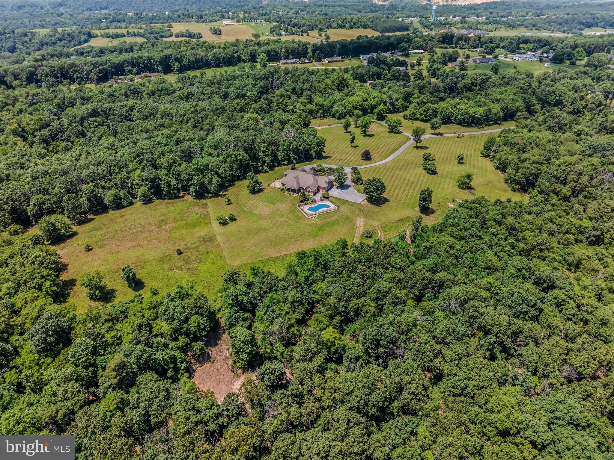 OAKWOOD ESTATES - Residential