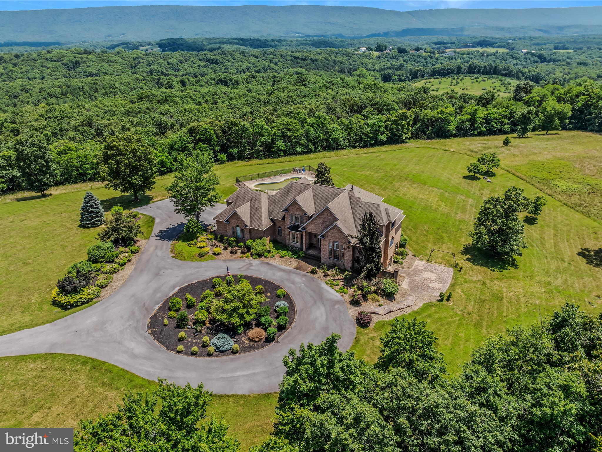 OAKWOOD ESTATES - Residential