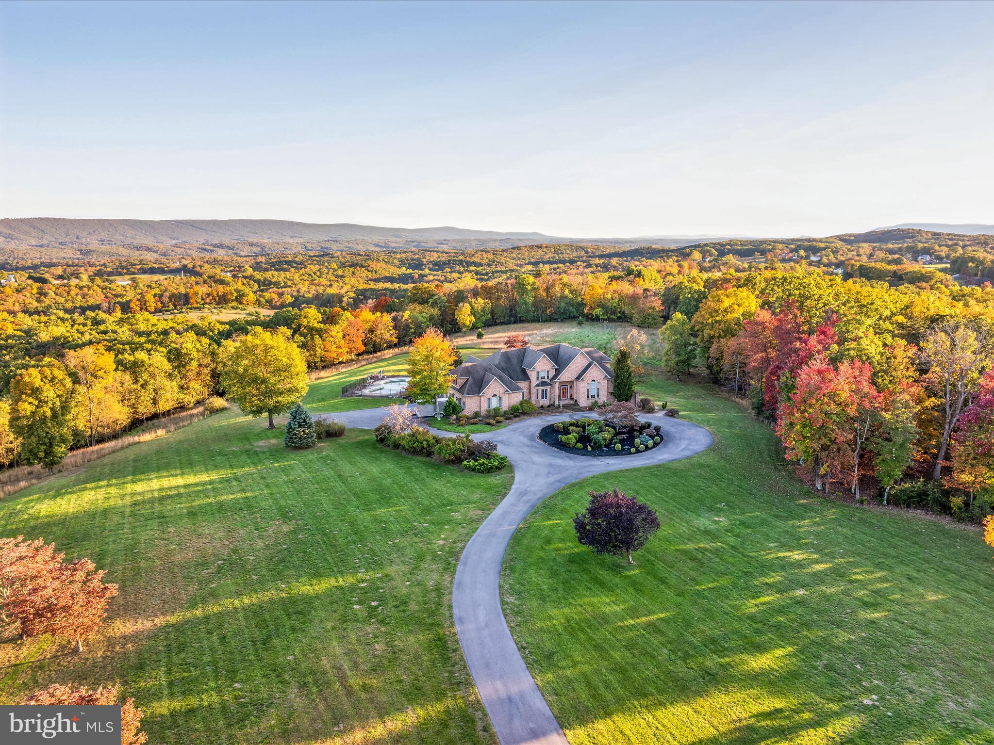 OAKWOOD ESTATES - Residential