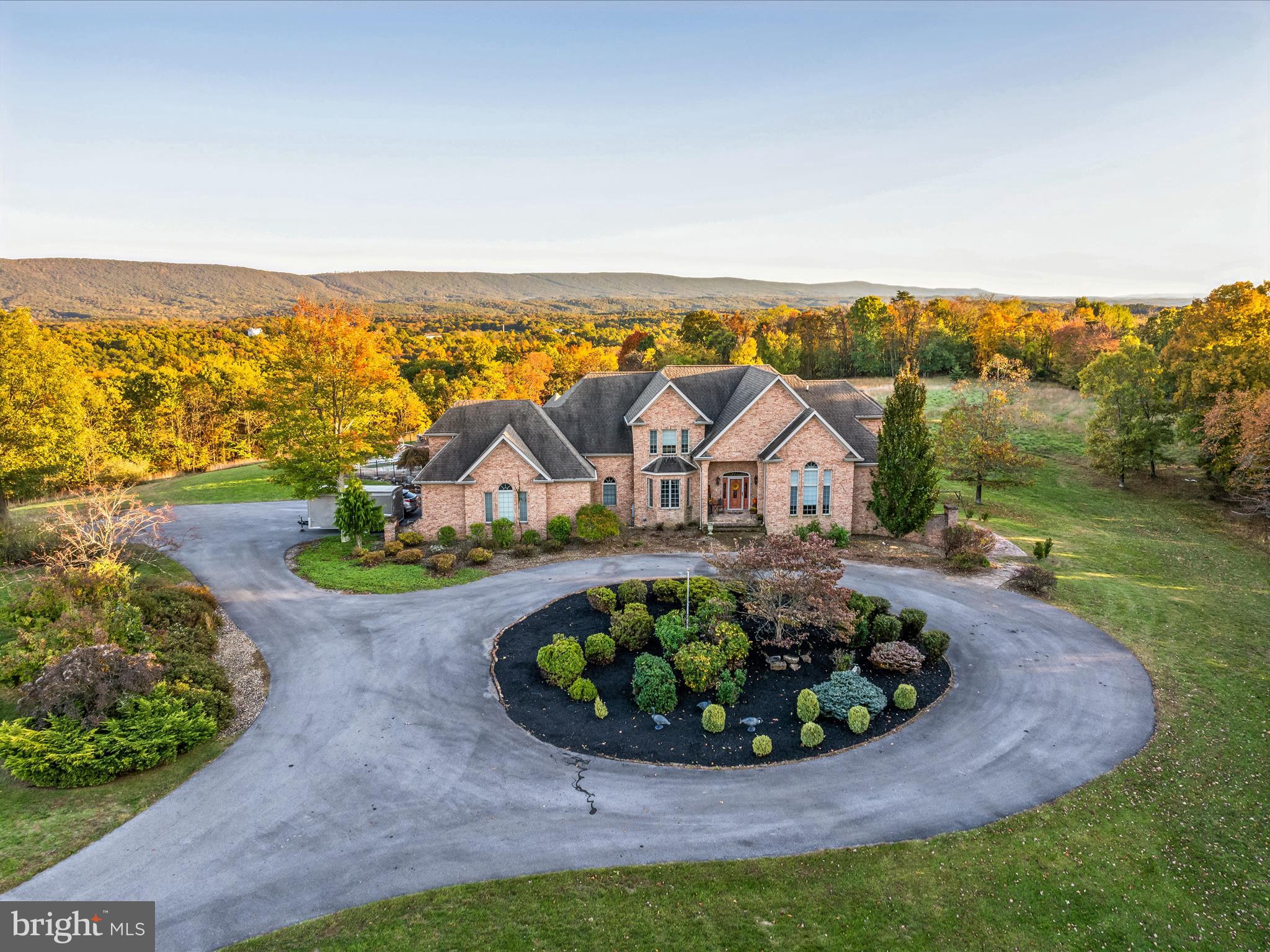 OAKWOOD ESTATES - Residential