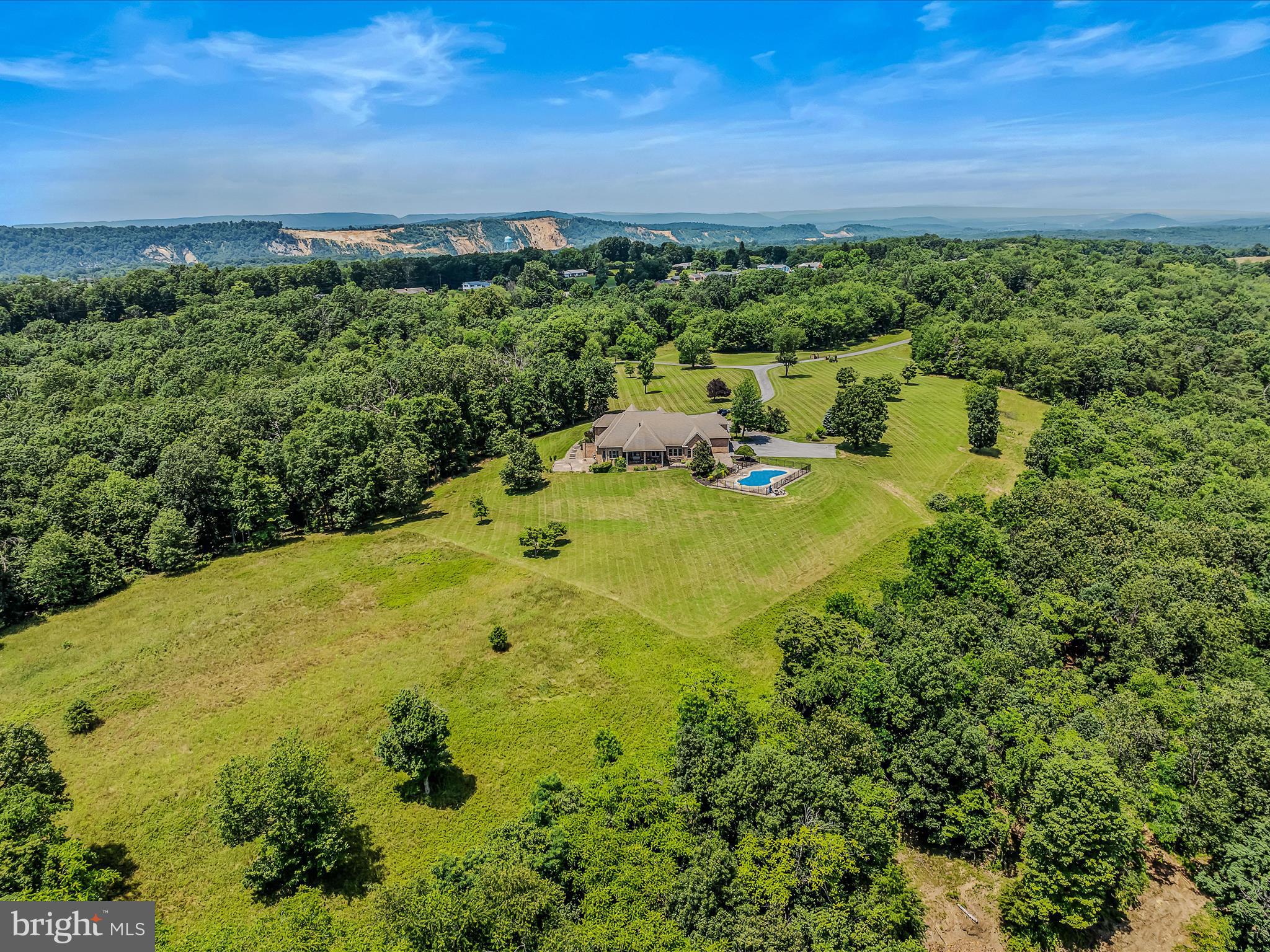 OAKWOOD ESTATES - Residential