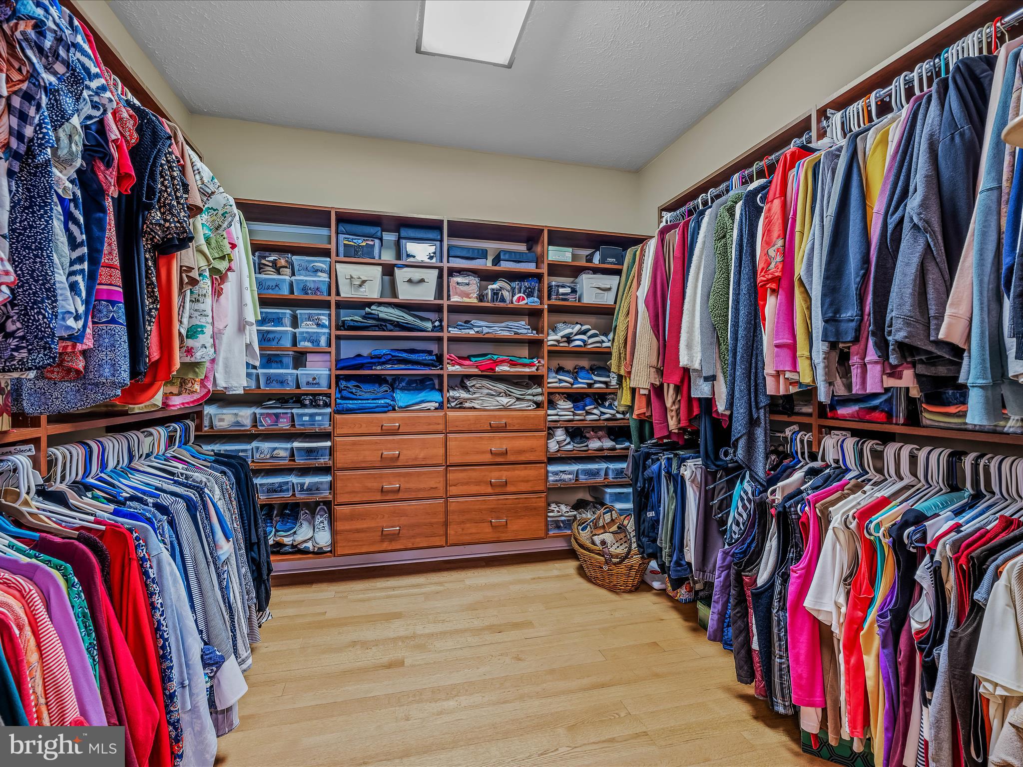 OAKWOOD ESTATES - Residential