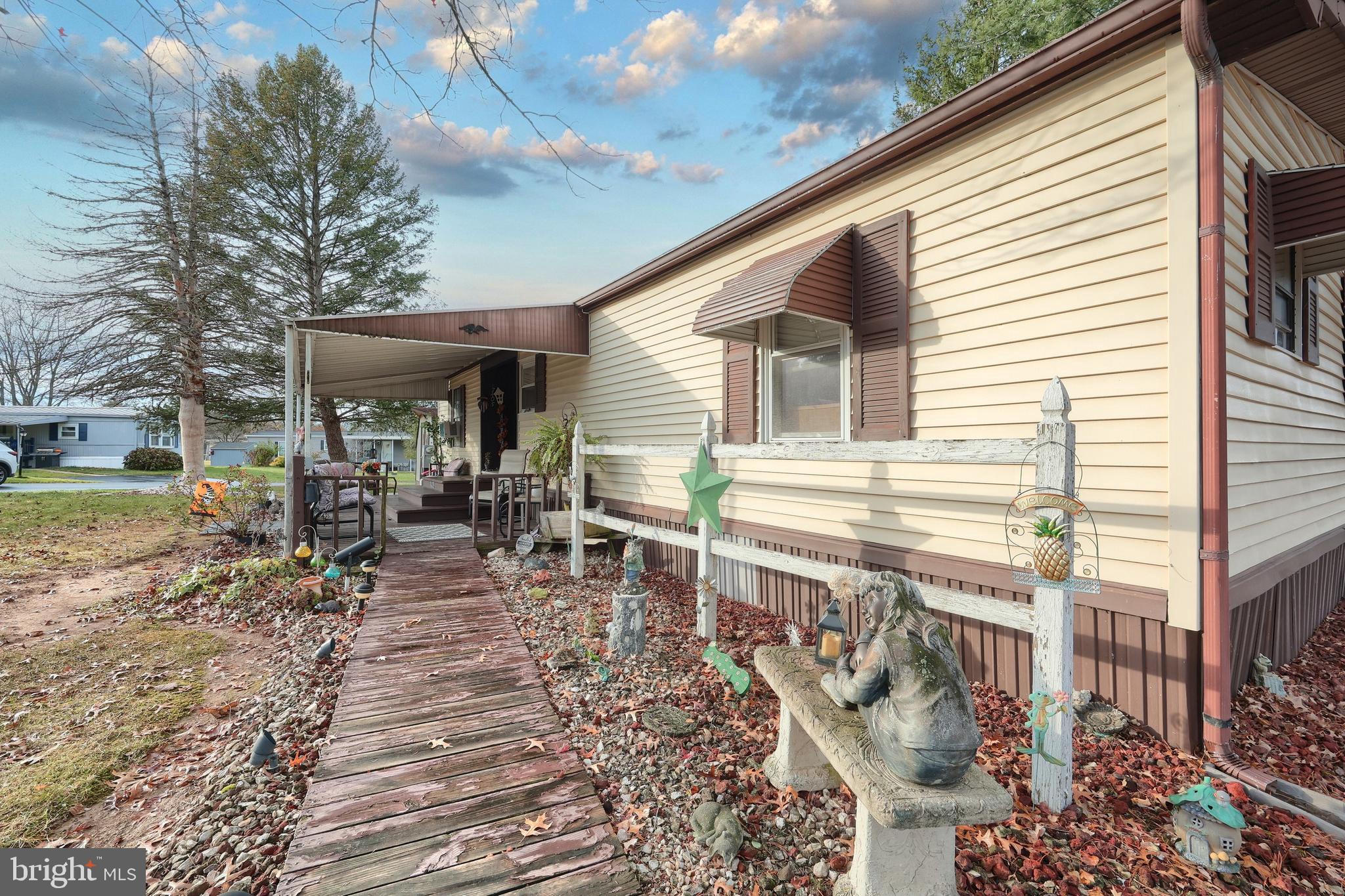 TALL OAK ESTATES - Residential