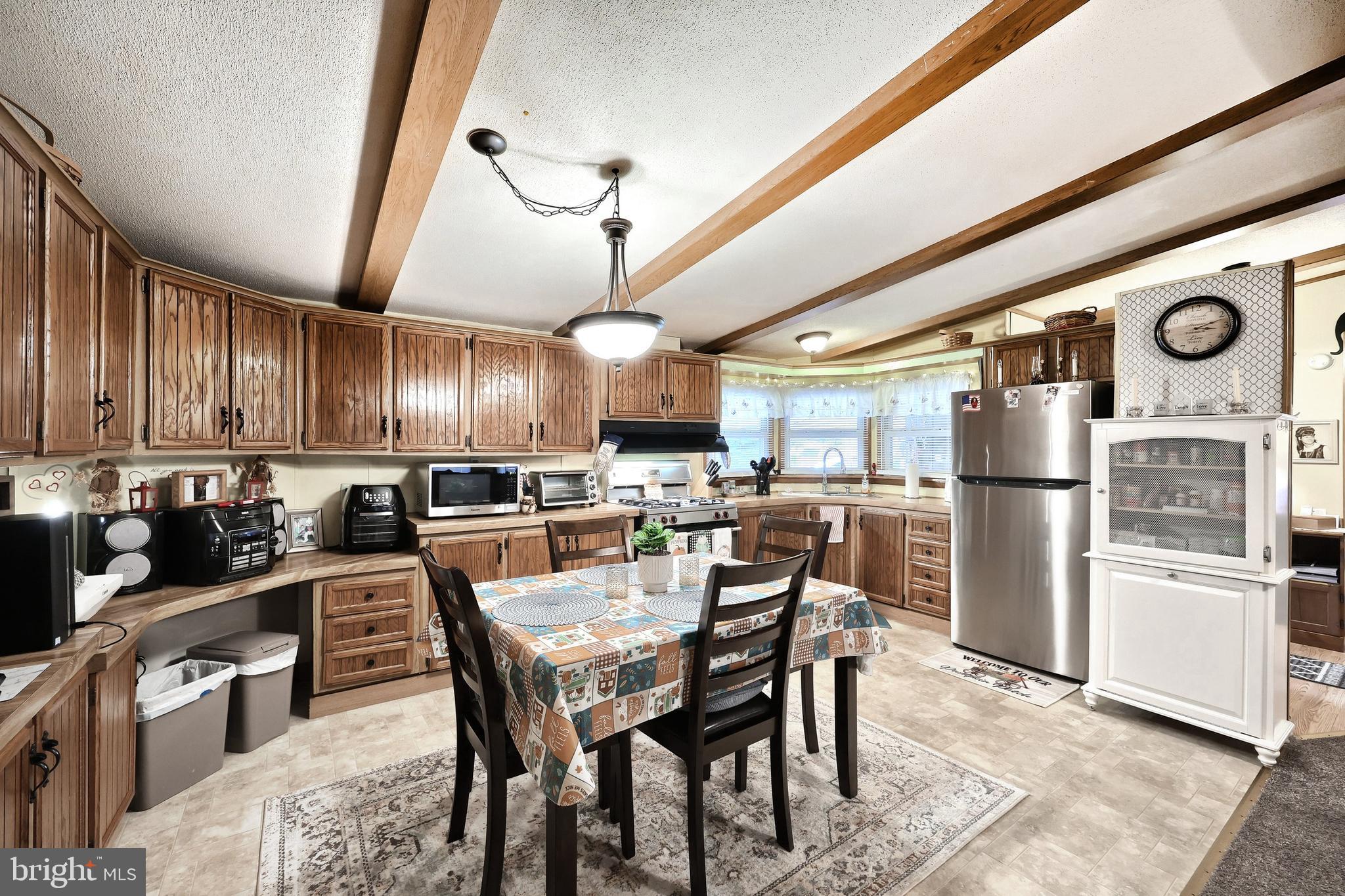 TALL OAK ESTATES - Residential