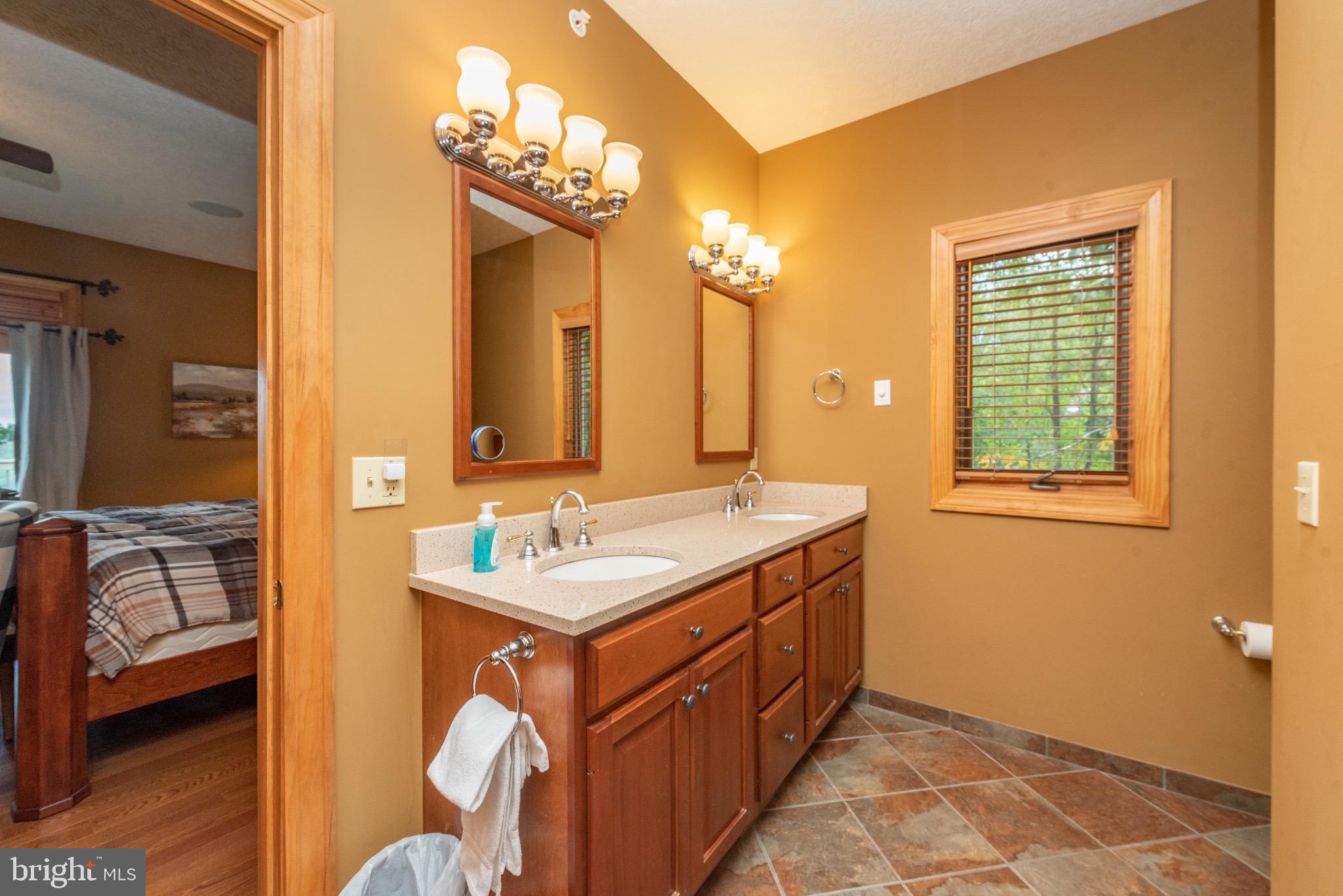 DEEP CREEK HIGHLANDS - Residential