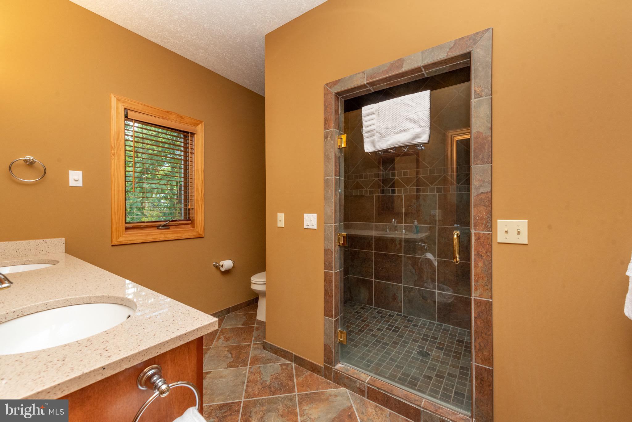 DEEP CREEK HIGHLANDS - Residential