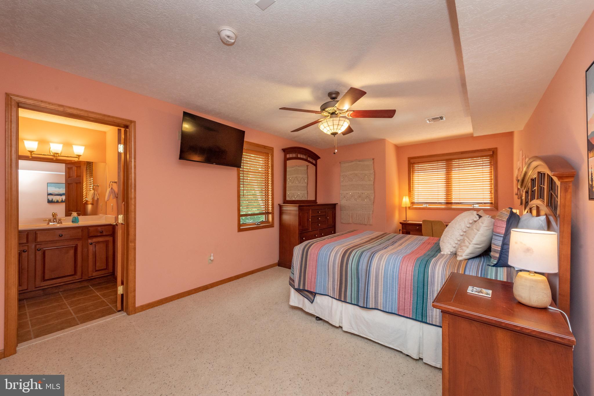 DEEP CREEK HIGHLANDS - Residential