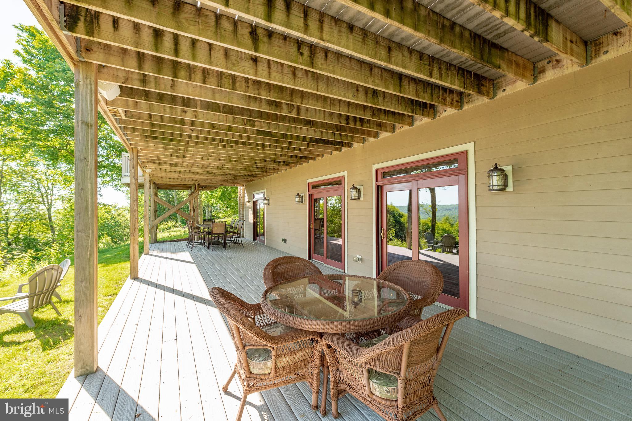 DEEP CREEK HIGHLANDS - Residential