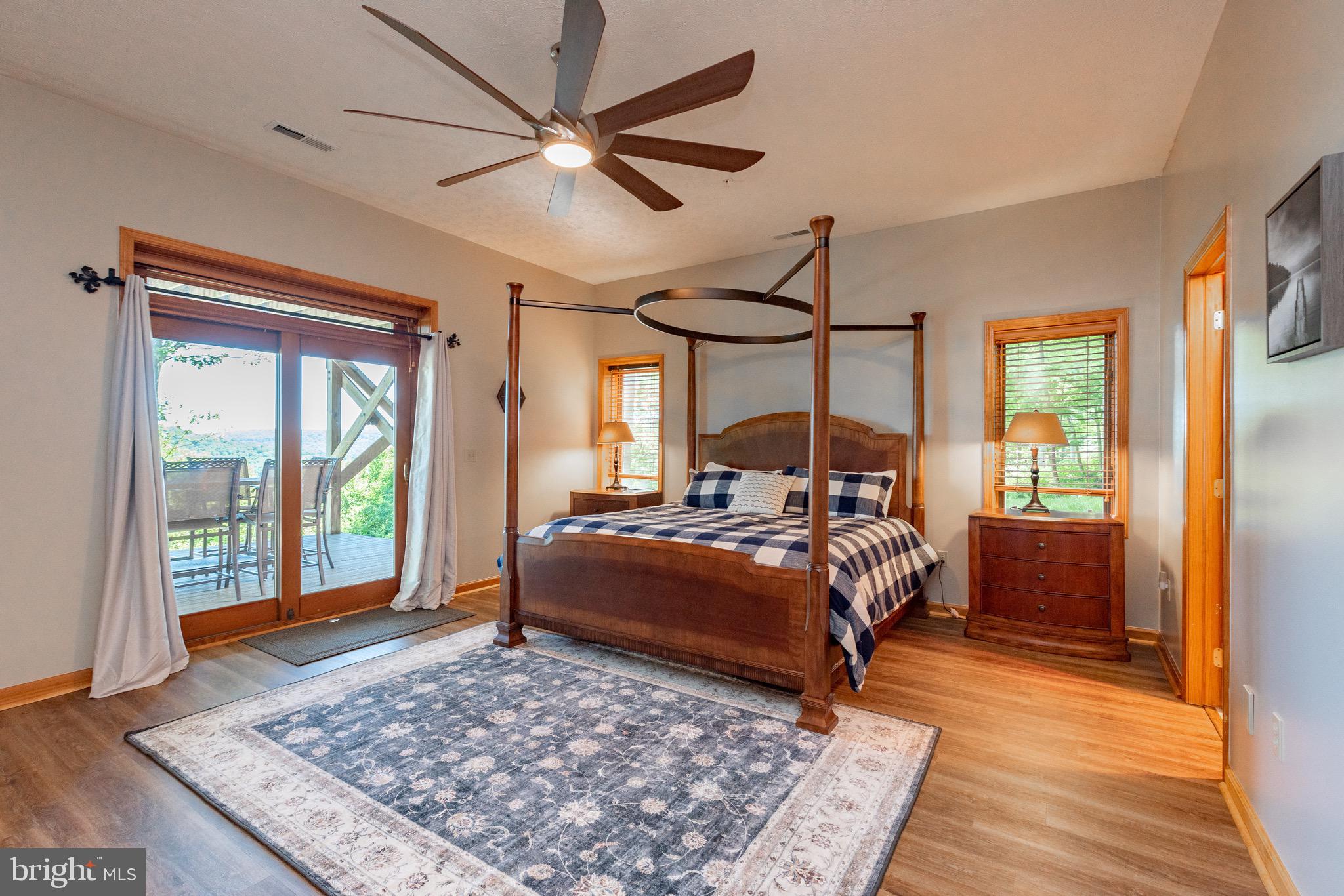 DEEP CREEK HIGHLANDS - Residential