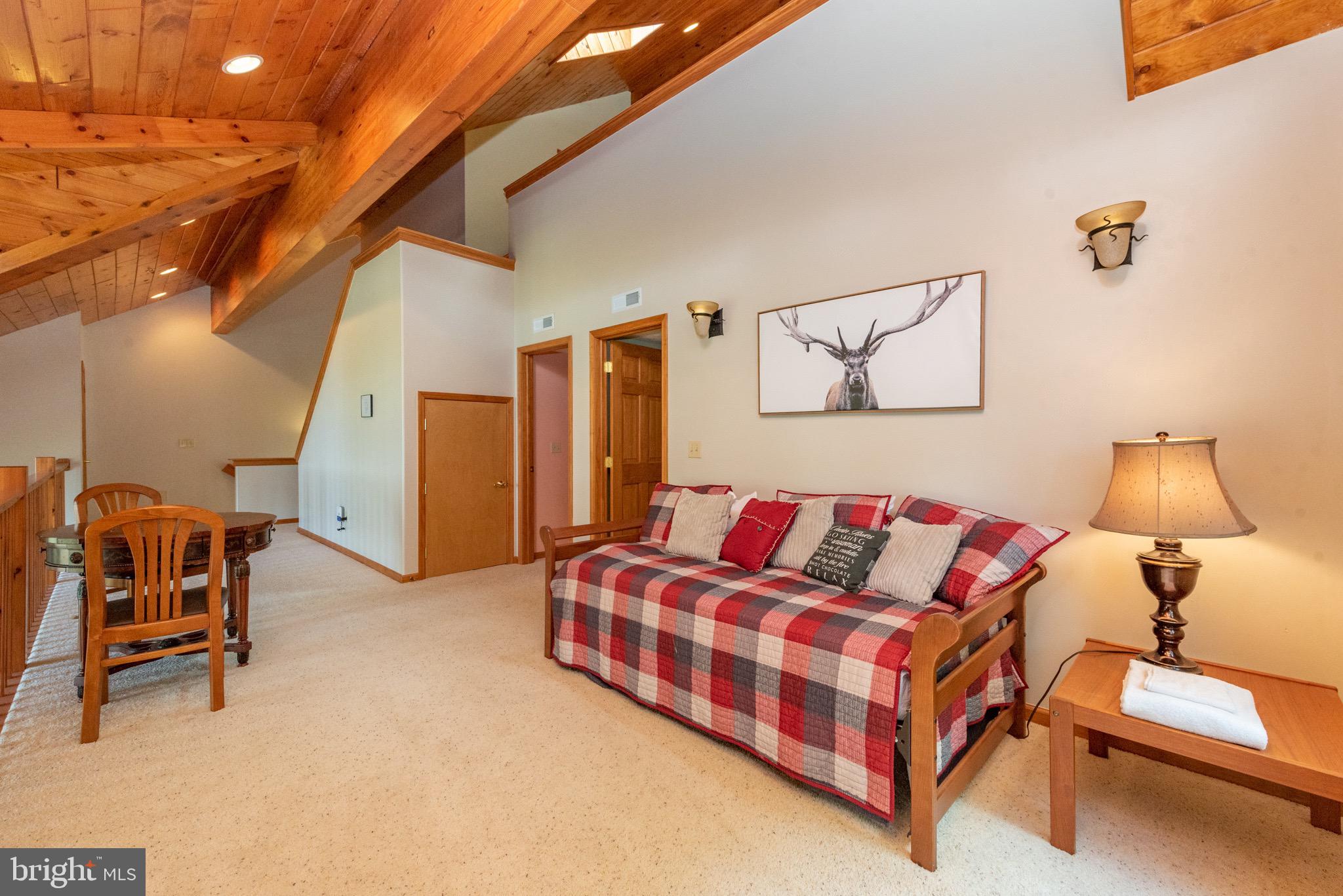 DEEP CREEK HIGHLANDS - Residential