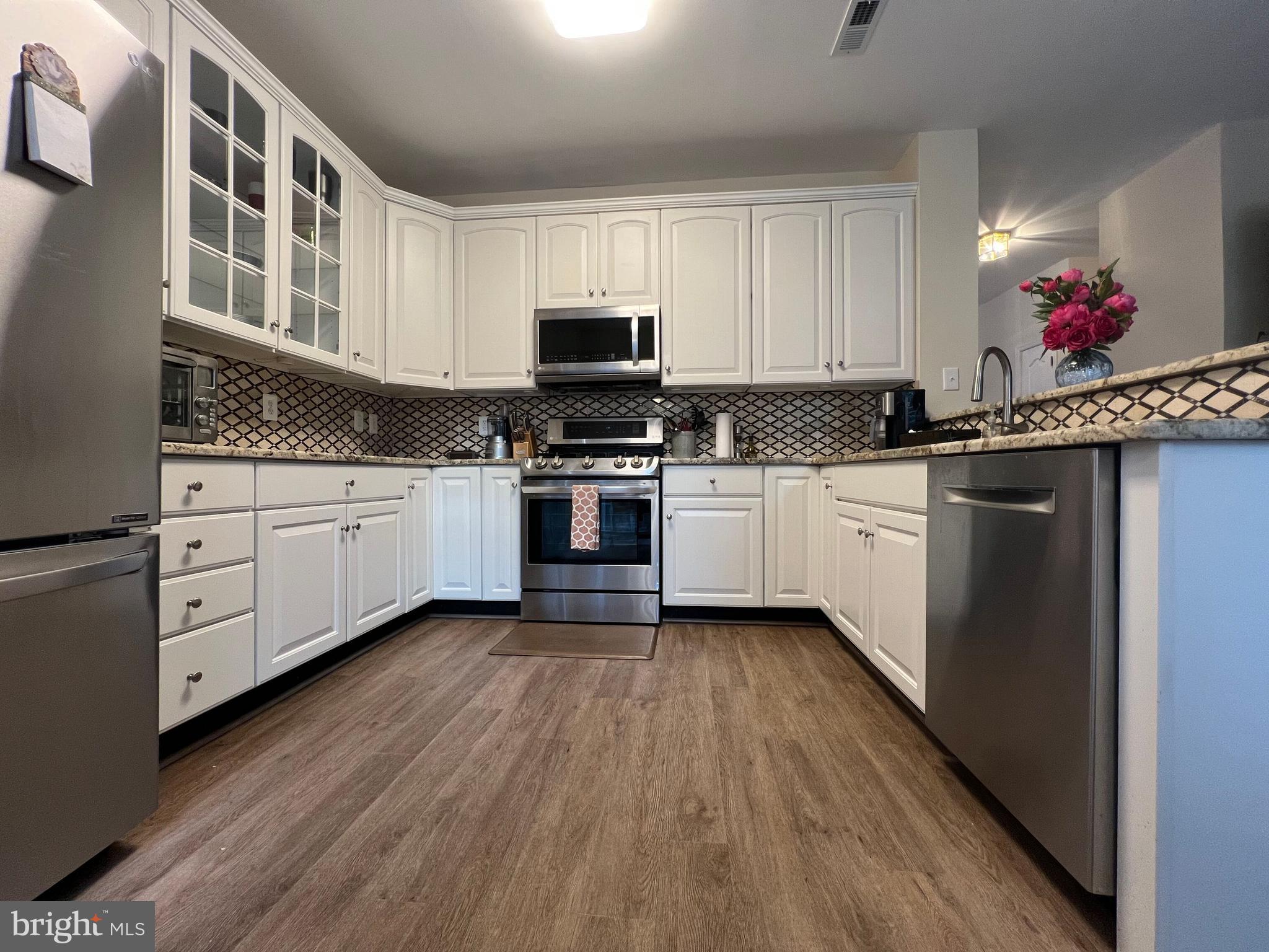 HERSHEYS MILL - Residential