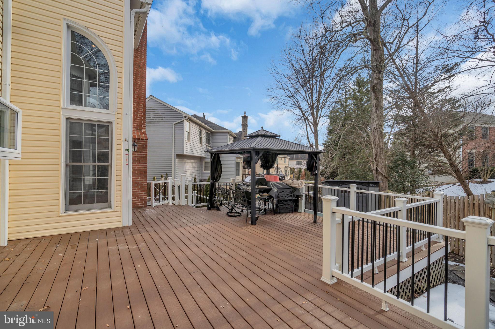 BARRINGTON - Residential