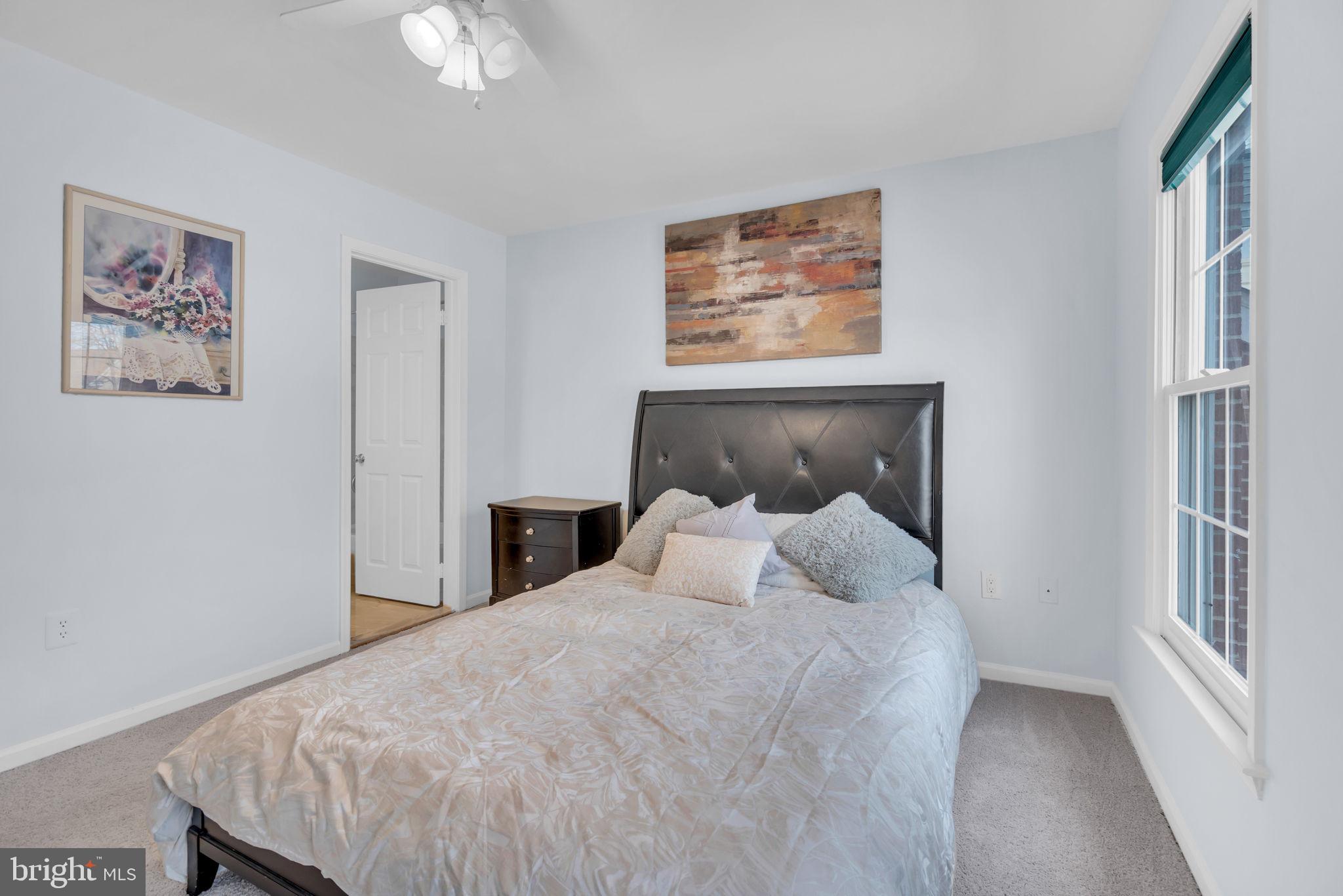 BARRINGTON - Residential