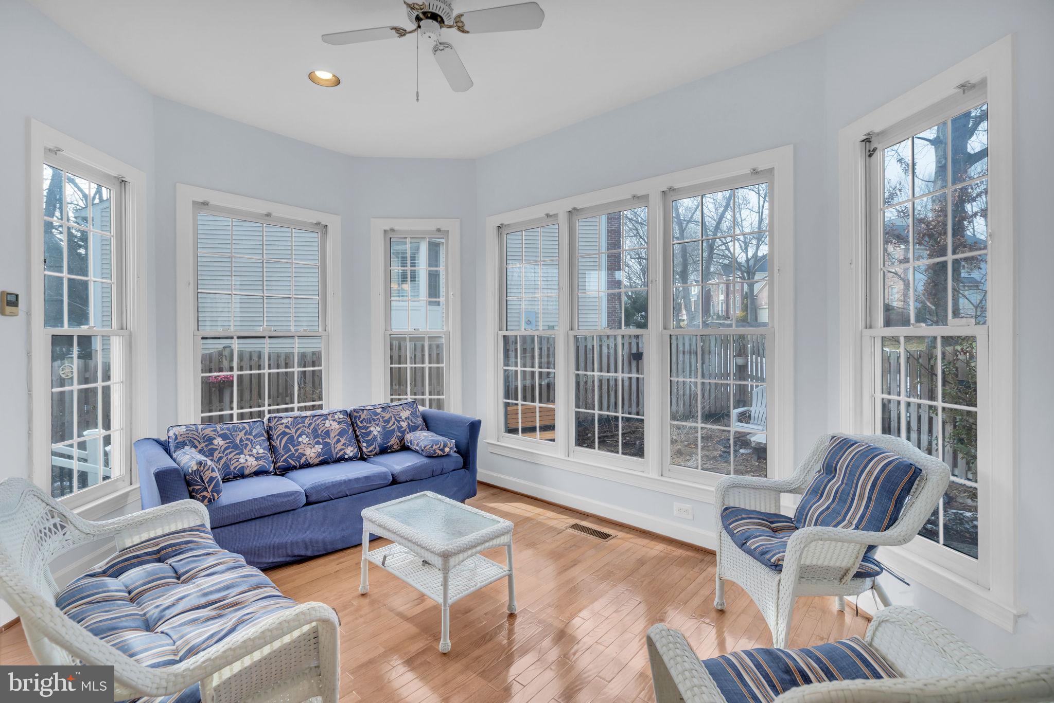 BARRINGTON - Residential