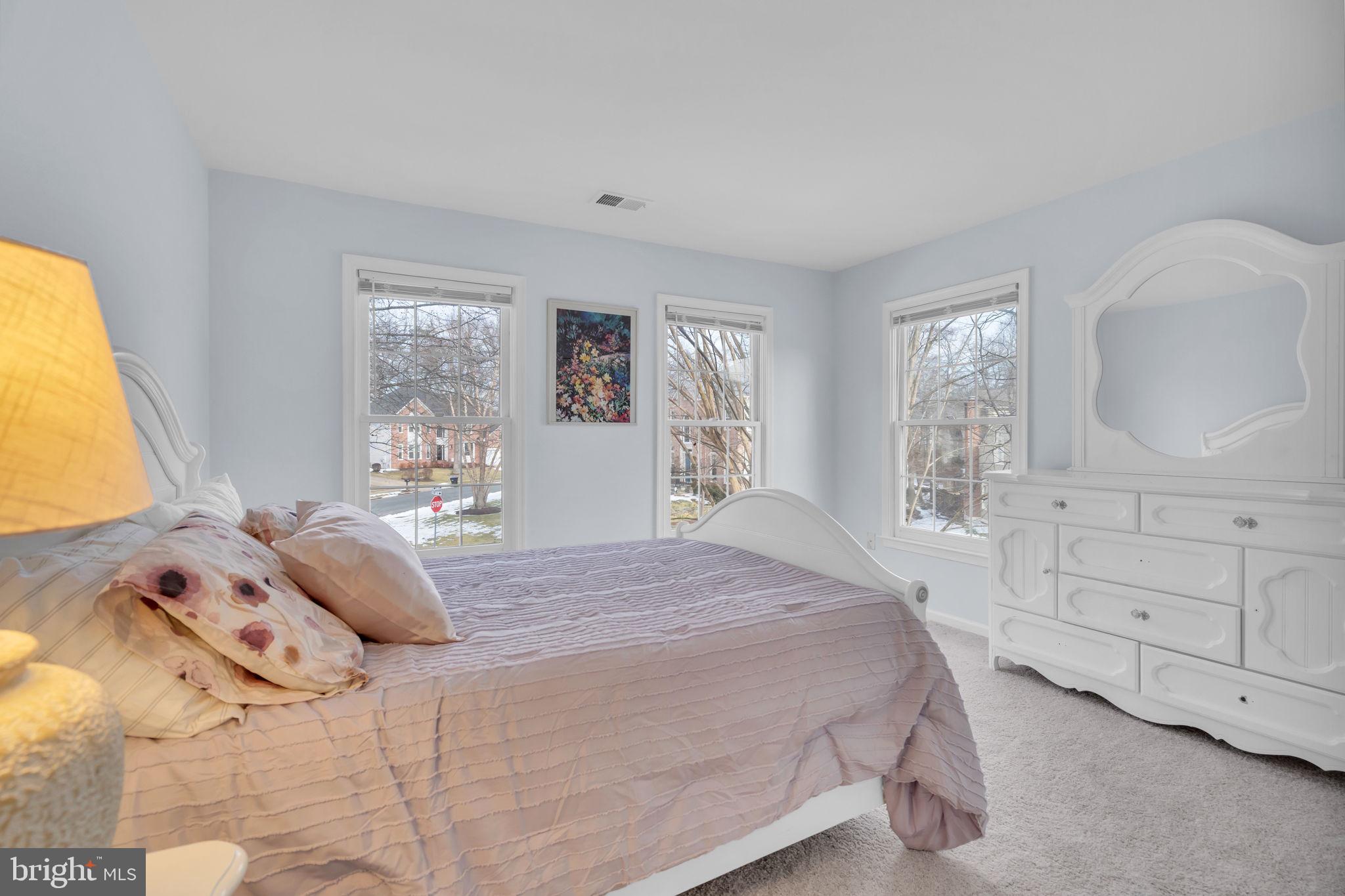 BARRINGTON - Residential