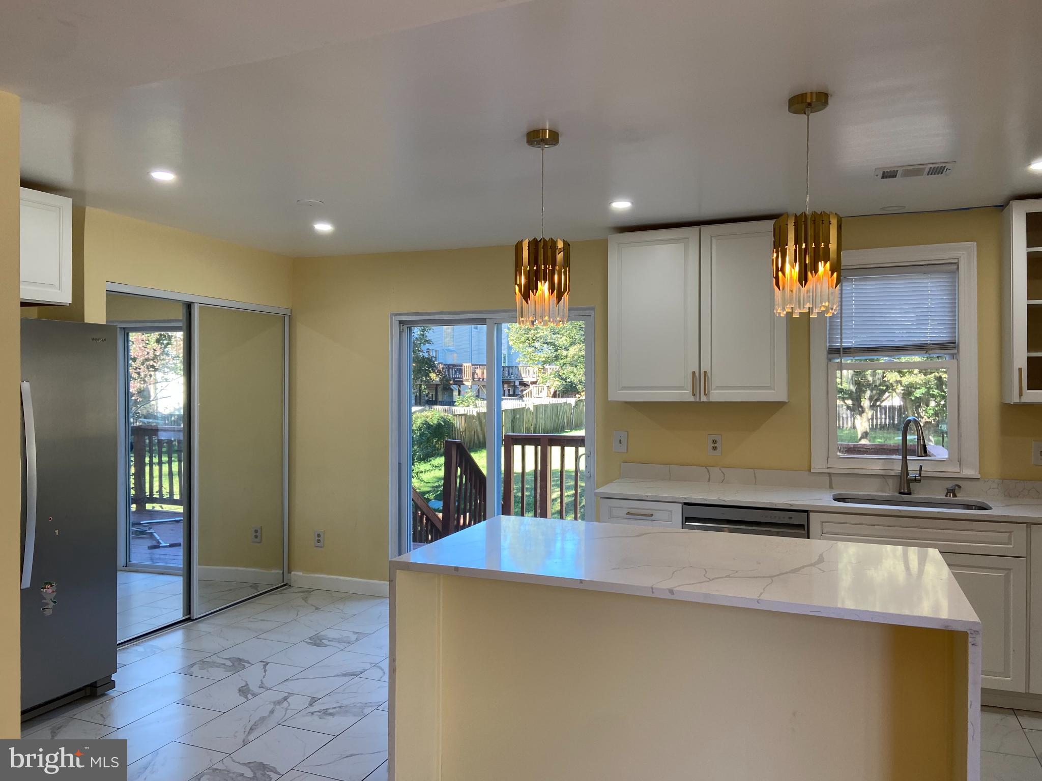 WOODSTREAM EAST PLAT NIN - Residential Lease