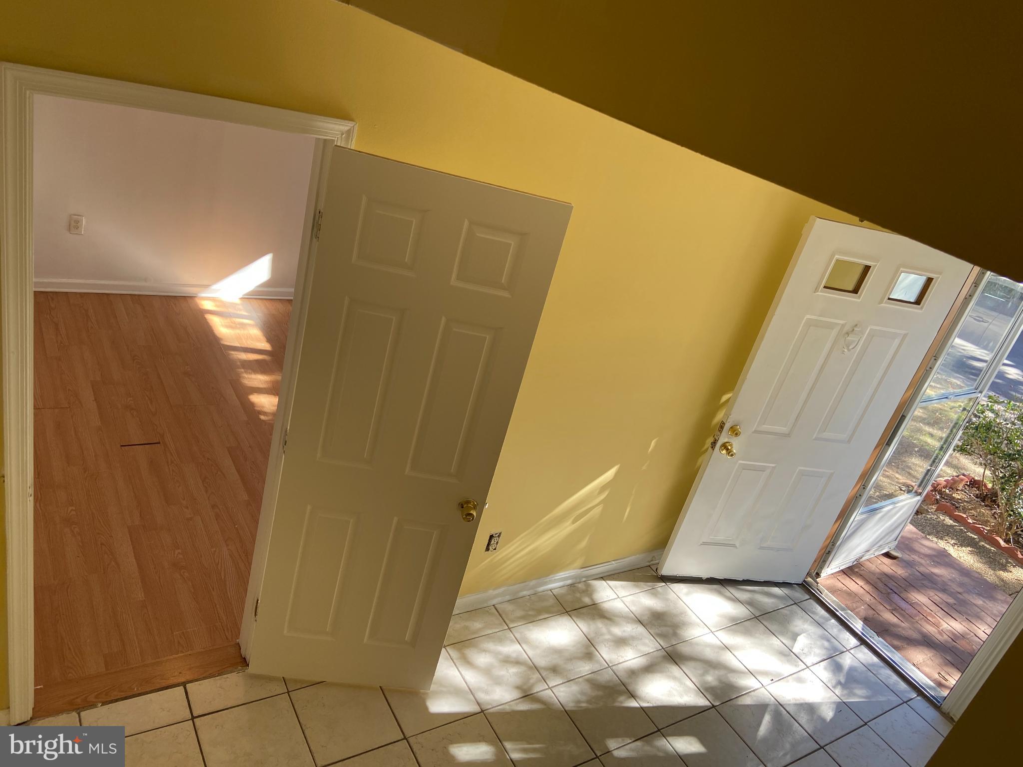 WOODSTREAM EAST PLAT NIN - Residential Lease