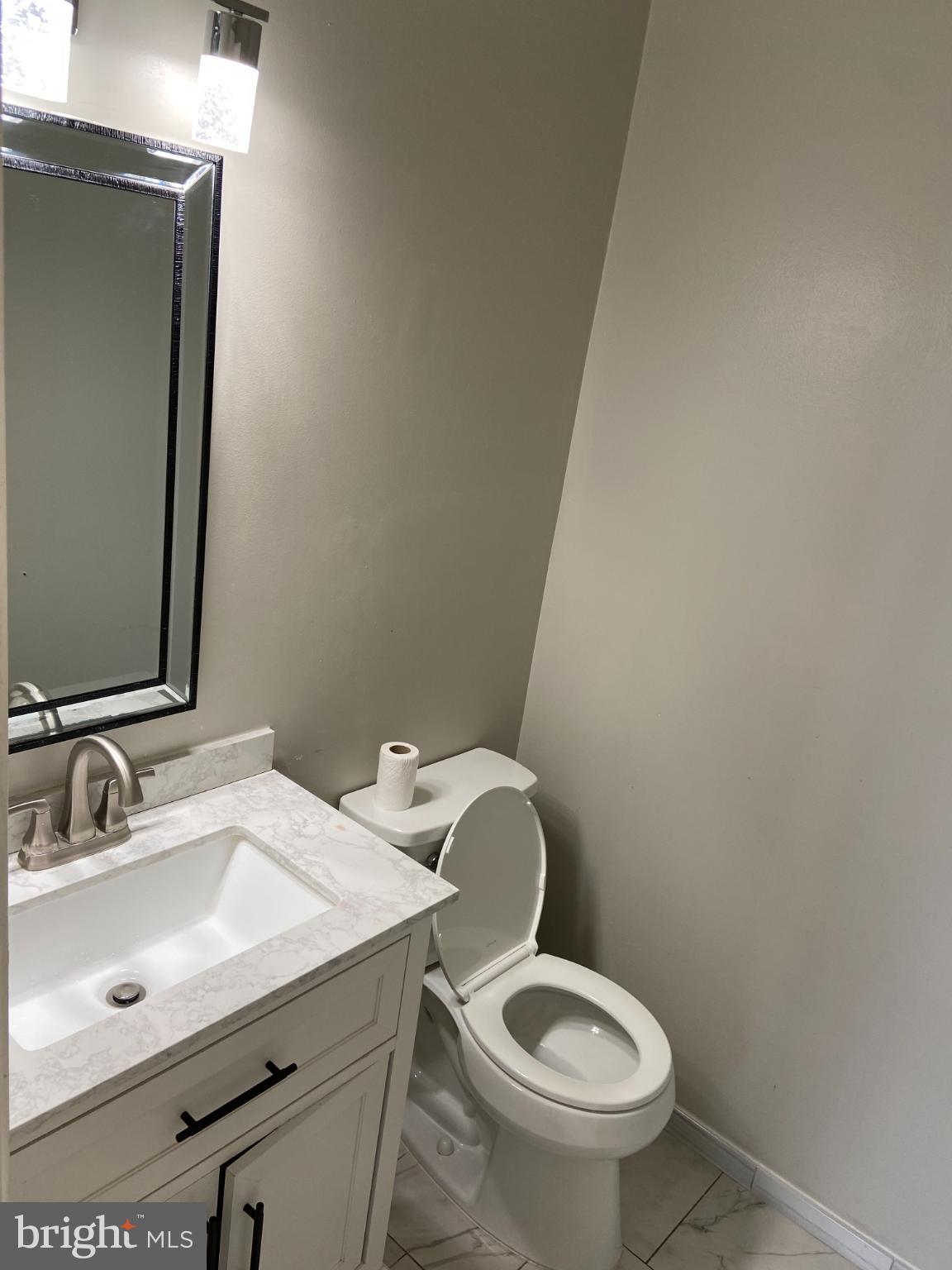 WOODSTREAM EAST PLAT NIN - Residential Lease