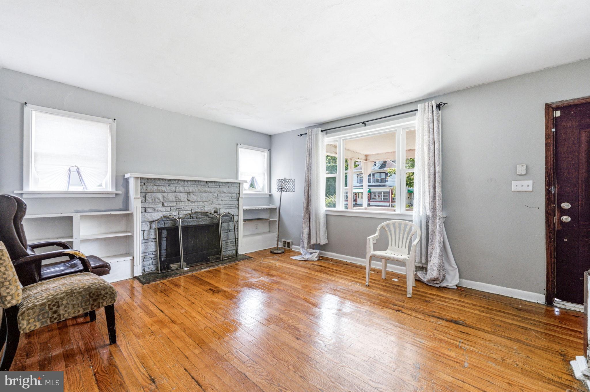 114 SOMERSET STREET