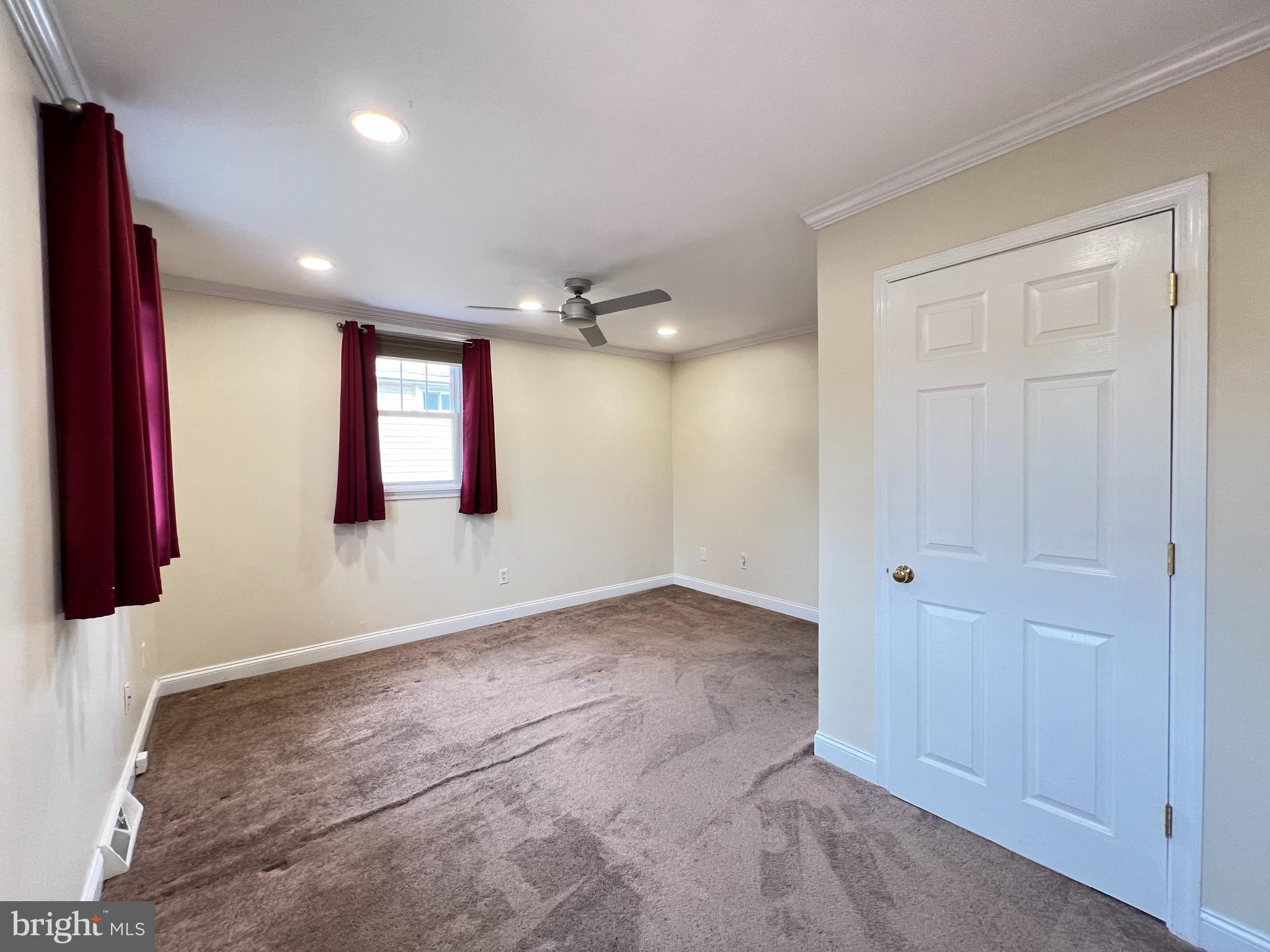 ARDSLEY - Residential