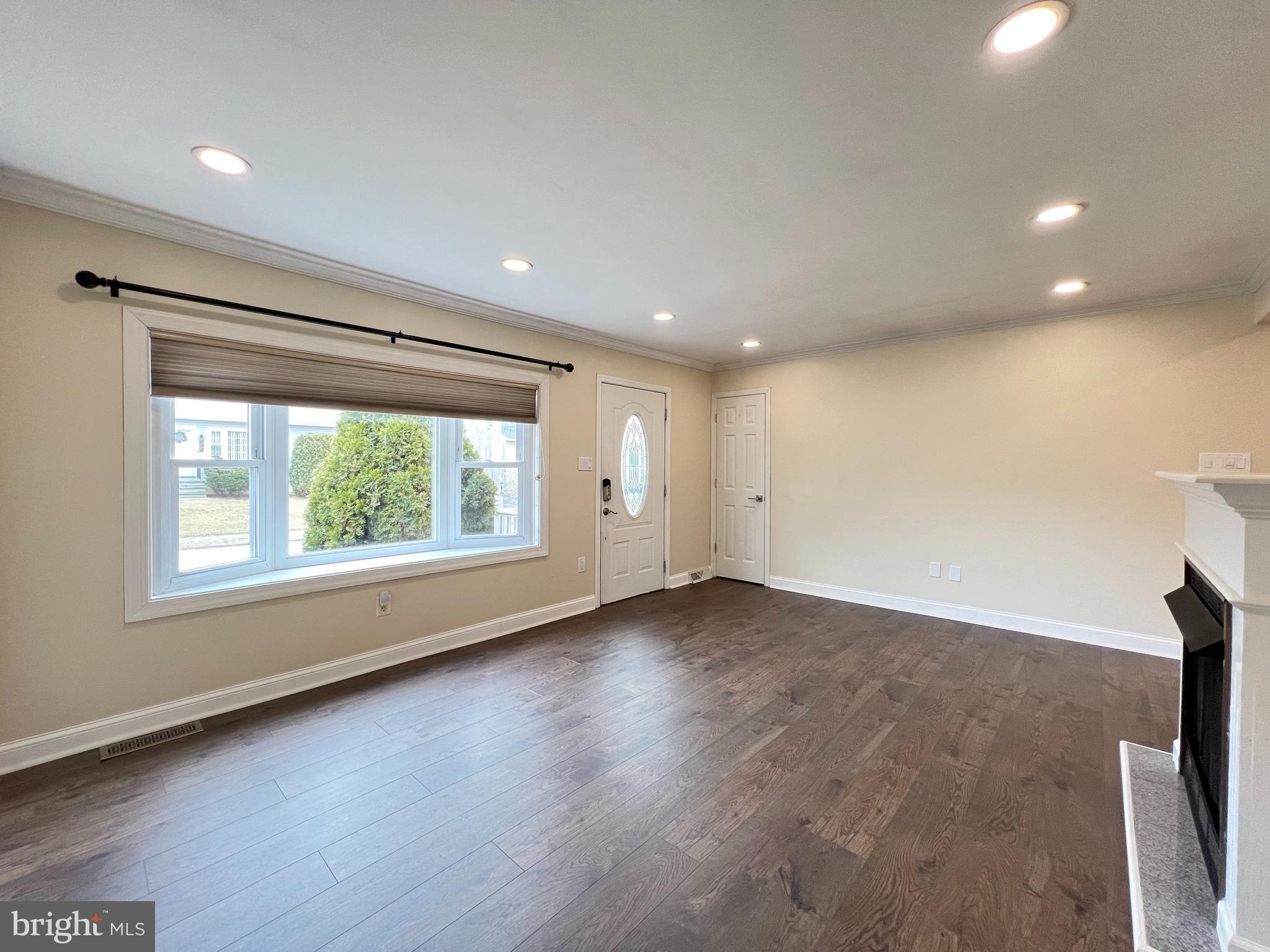 ARDSLEY - Residential