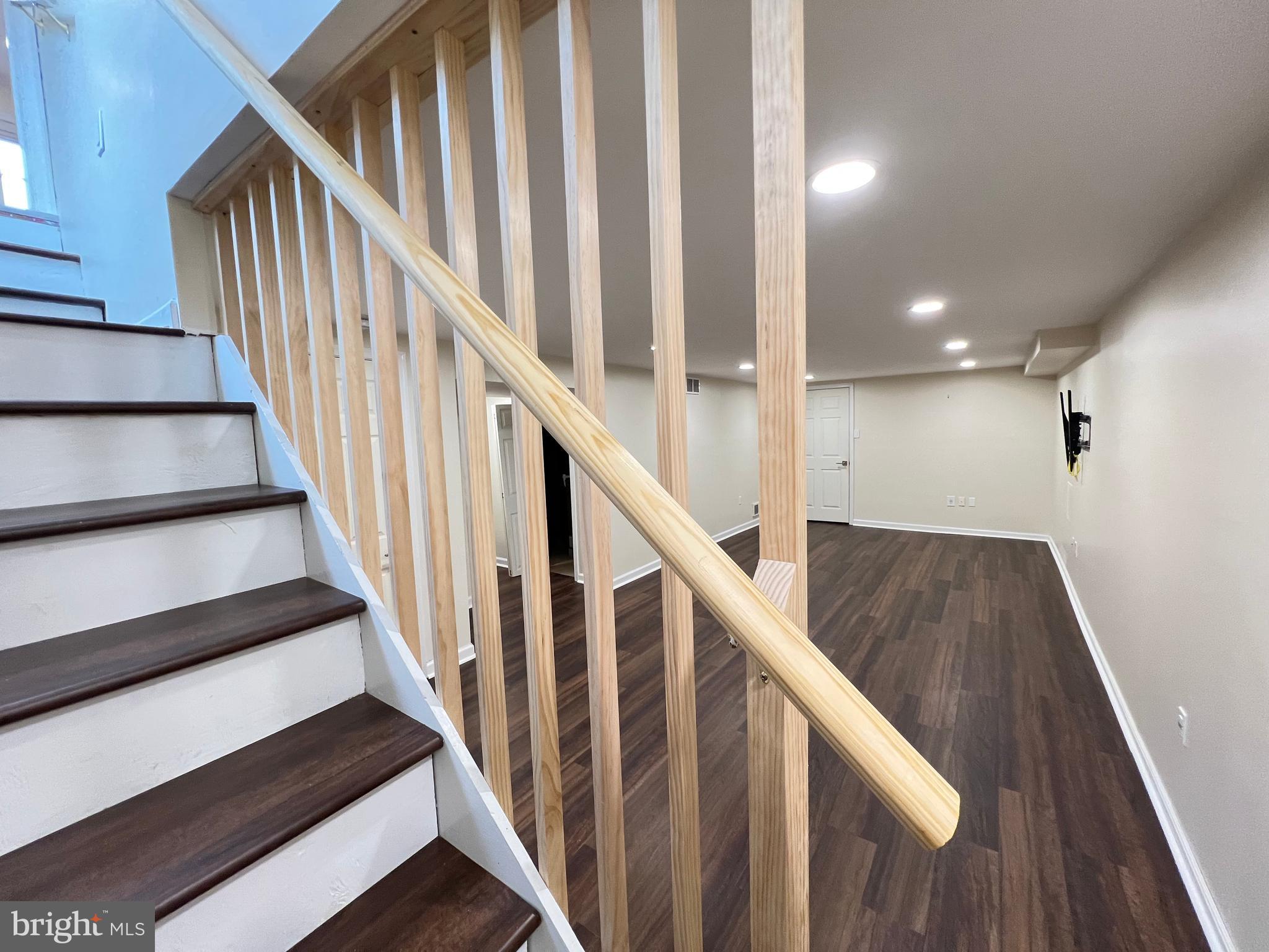 ARDSLEY - Residential