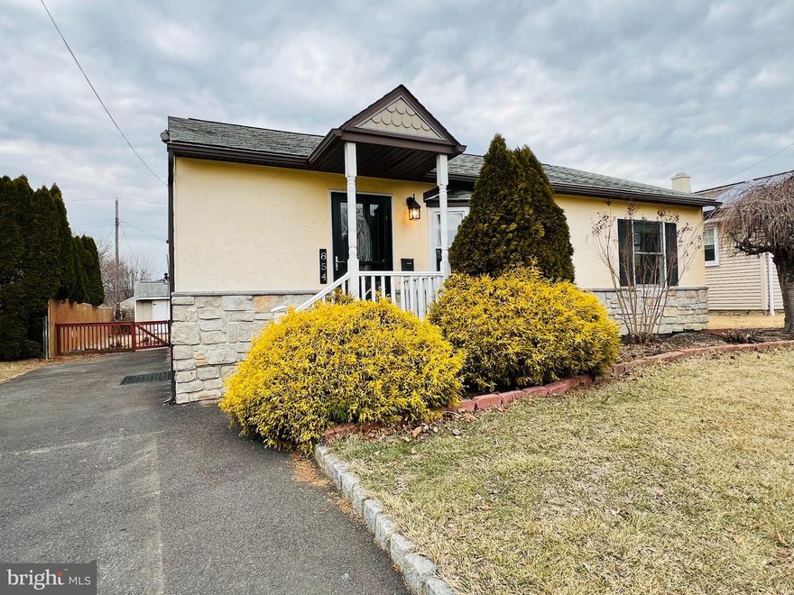 Don't miss this fully RENOVATED home located in the desirable neighborhood of Ardsley and in the award-winning Abington School District. Receive your guests in the COVERED FRONT PORTICO. The home boasts a RENOVATED SPACIOUS EAT-IN KITCHEN with tile floor, granite counters, painted wood cabinetry, under counter lighting, overhead lighting, and tile back-splash. There is a door leading you right onto the rear deck which overlooks a beautiful circle shaped EP HENRY PATIO. The FULLY FENCED PRIVATE YARD is made for entertaining and includes the nicely sized deck has a working RETRACTABLE AWNING keeping you out of the sun on hot summer days. Enjoy plenty of room for a fire pit and chairs for outside gatherings and barbecues. Make use of the STORAGE SHED to store all of your tools and outside equipment. The living room has a cozy GAS FIREPLACE to use throughout the winter months and a BAY WINDOW. The oversized renovated main bathroom features a beautiful wood floor, JACUZZI JETTED TUB, a separate tile shower, and a large linen closet. Newer carpet and FRESH PAINT can be found through-out along with CROWN MOLDING. All rooms have CEILING FANS. The 3rd bedroom is downstairs and has its own private entrance off the side of the home, making it a fantastic opportunity for an IN-LAW SUITE or ROOMMATE. There is an updated ½ bathroom, a separate spacious laundry room, and ample storage space on this level as well. Other upgrades include OVERHEAD LIGHTING throughout the home, central air-conditioning, 200-amp electrical service, vinyl tilt-in windows and newer storm doors. Walk to the town and enjoy a show at the famous Keswick Theater. Play a round of golf at the nearby North Hills Country Club. Enjoy all of the many unique restaurants and shops nearby. There's nothing left to do but unpack. Schedule your appointment today and make this one HOME!