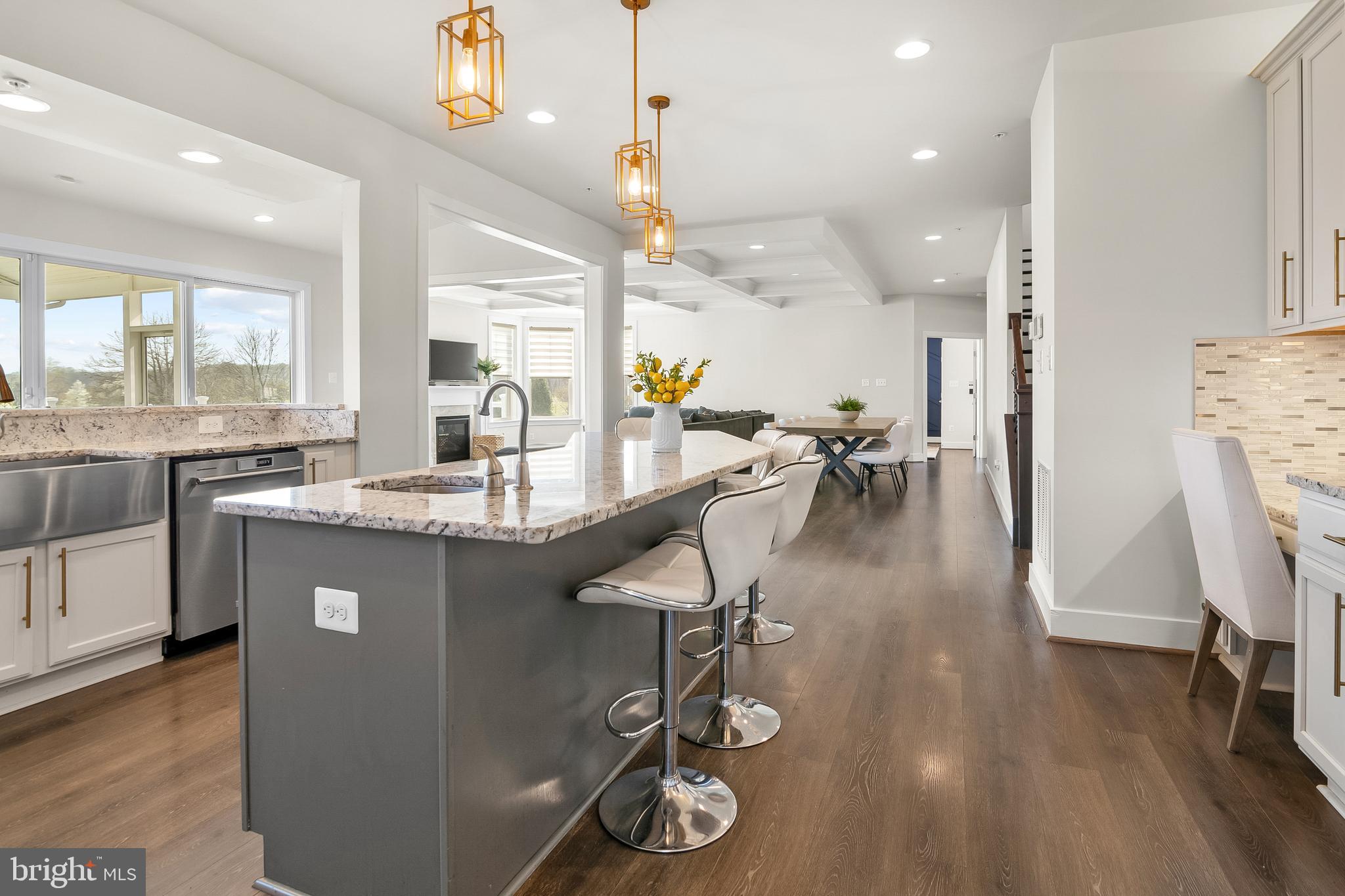 SOUTHERN HILLS - Residential