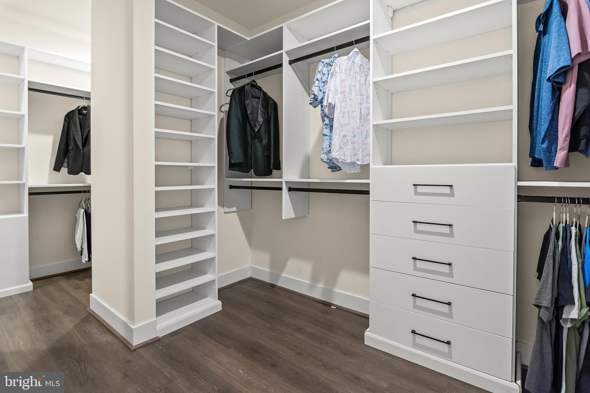 SOUTHERN HILLS - Residential